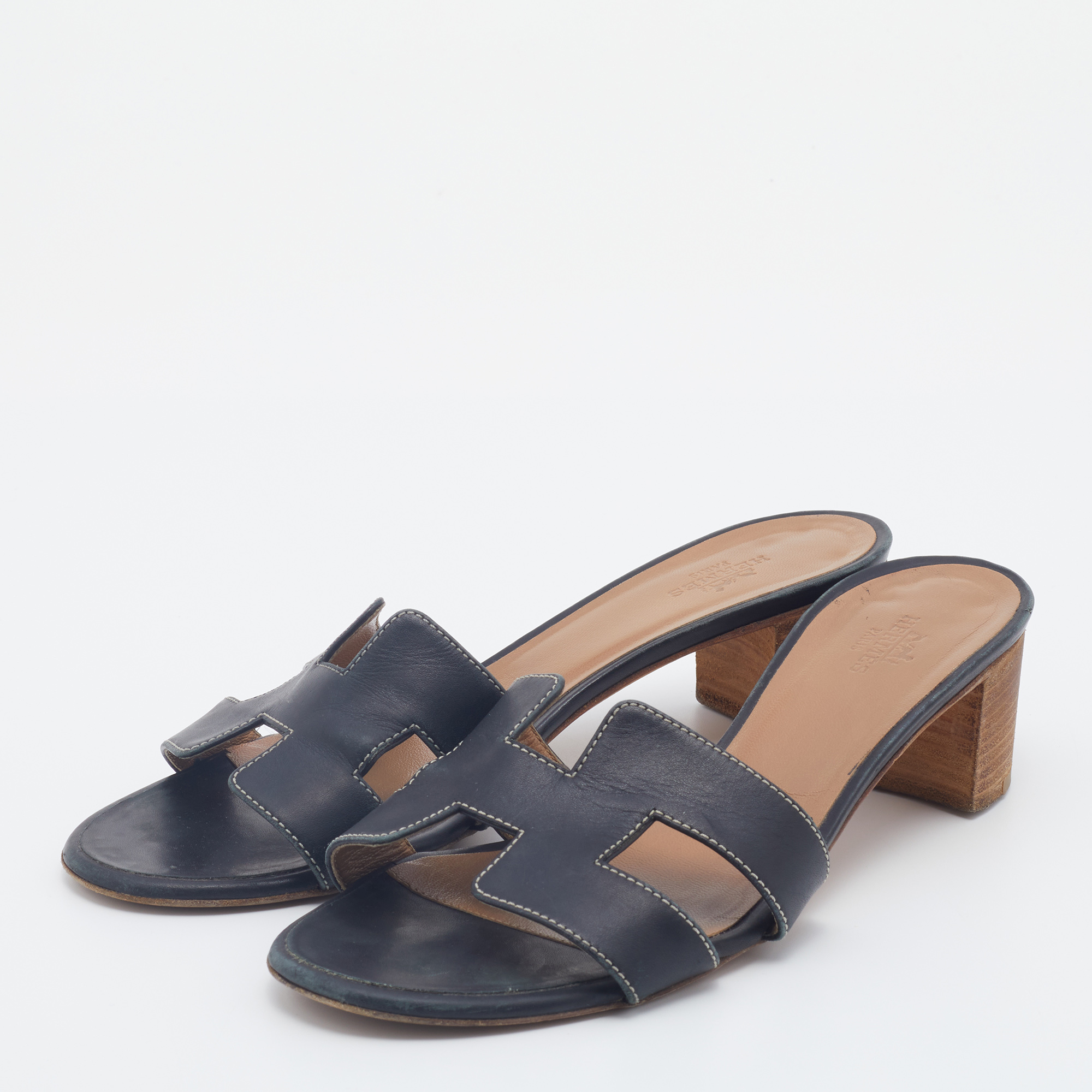 

Hermes Black Leather Oasis Block Heel Slide Sandals Size
