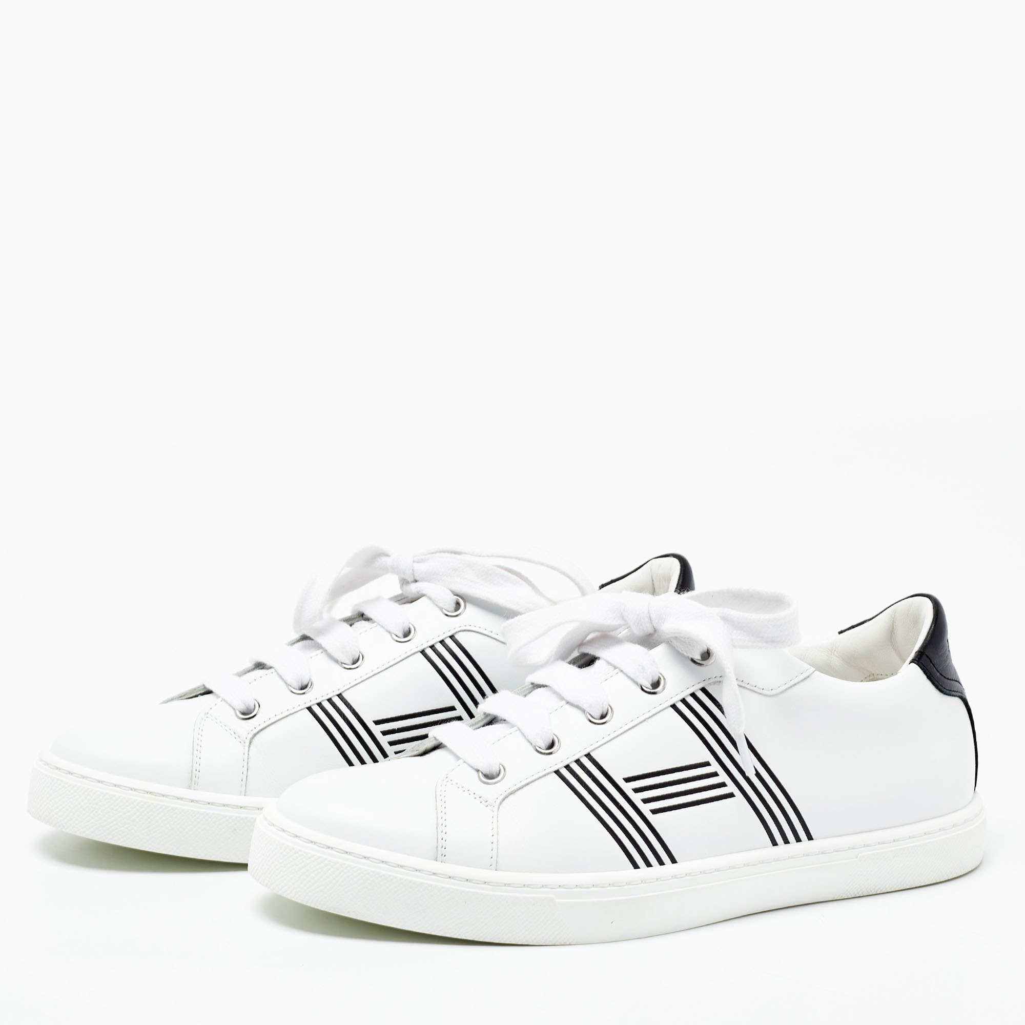

Hermes White/Black Leather Avantage Low Top Sneakers Size
