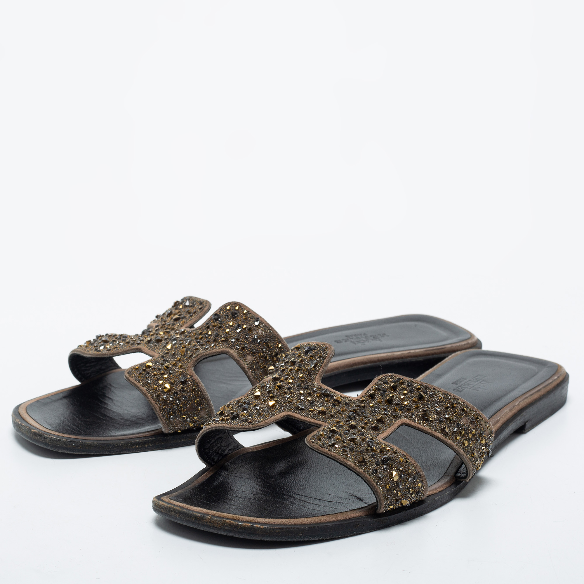 

Hermes Beige Leather Crystal Embellished Oran Flat Slides Size