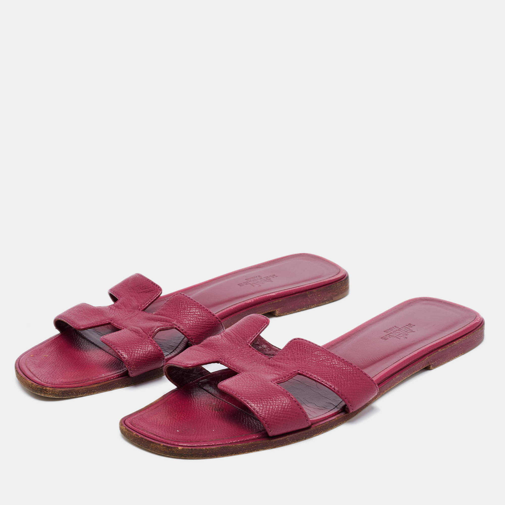 

Hermes Magenta Leather Oran Flat Slides Size, Purple