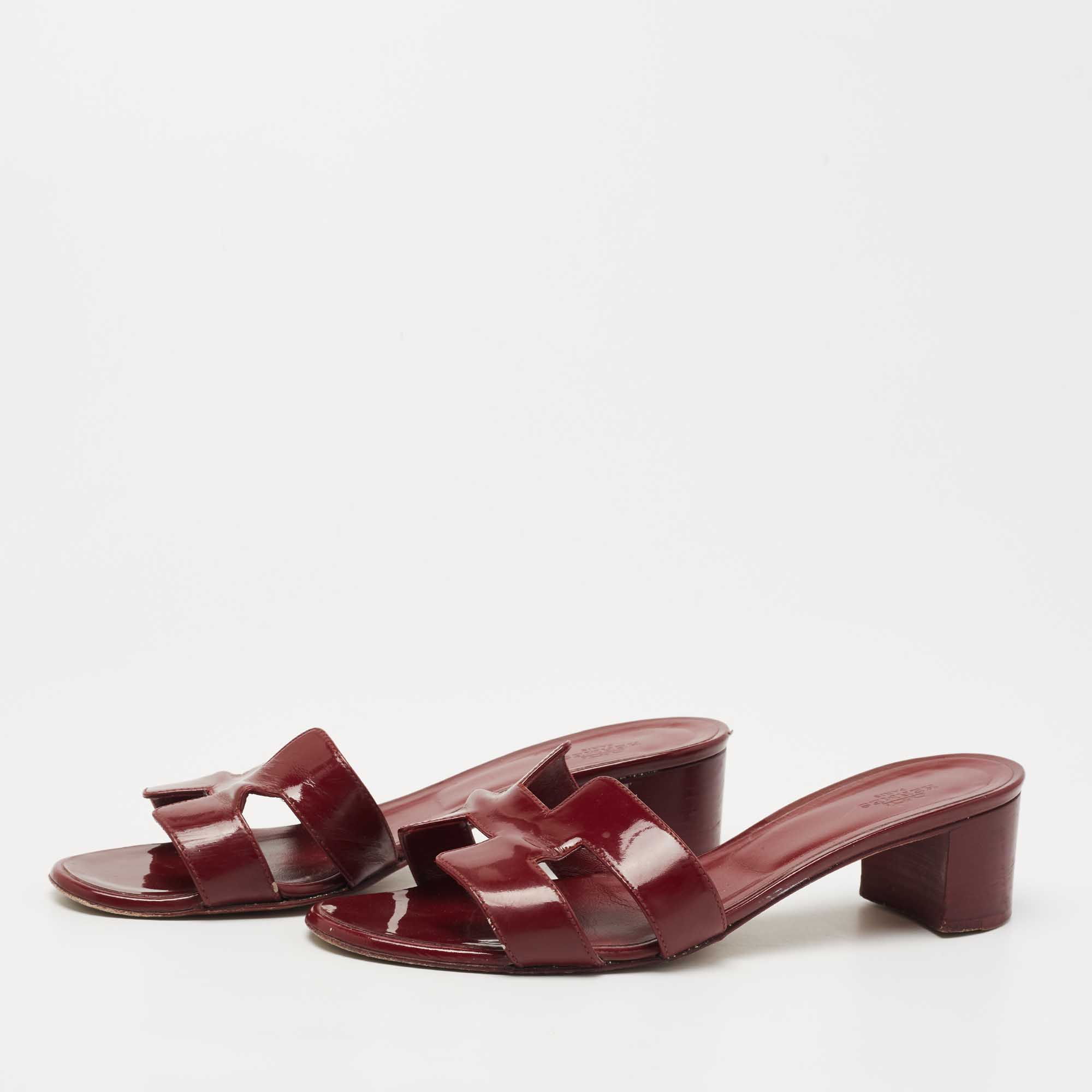 

Hermes Burgundy Patent Leather Oasis Slide Sandals Size
