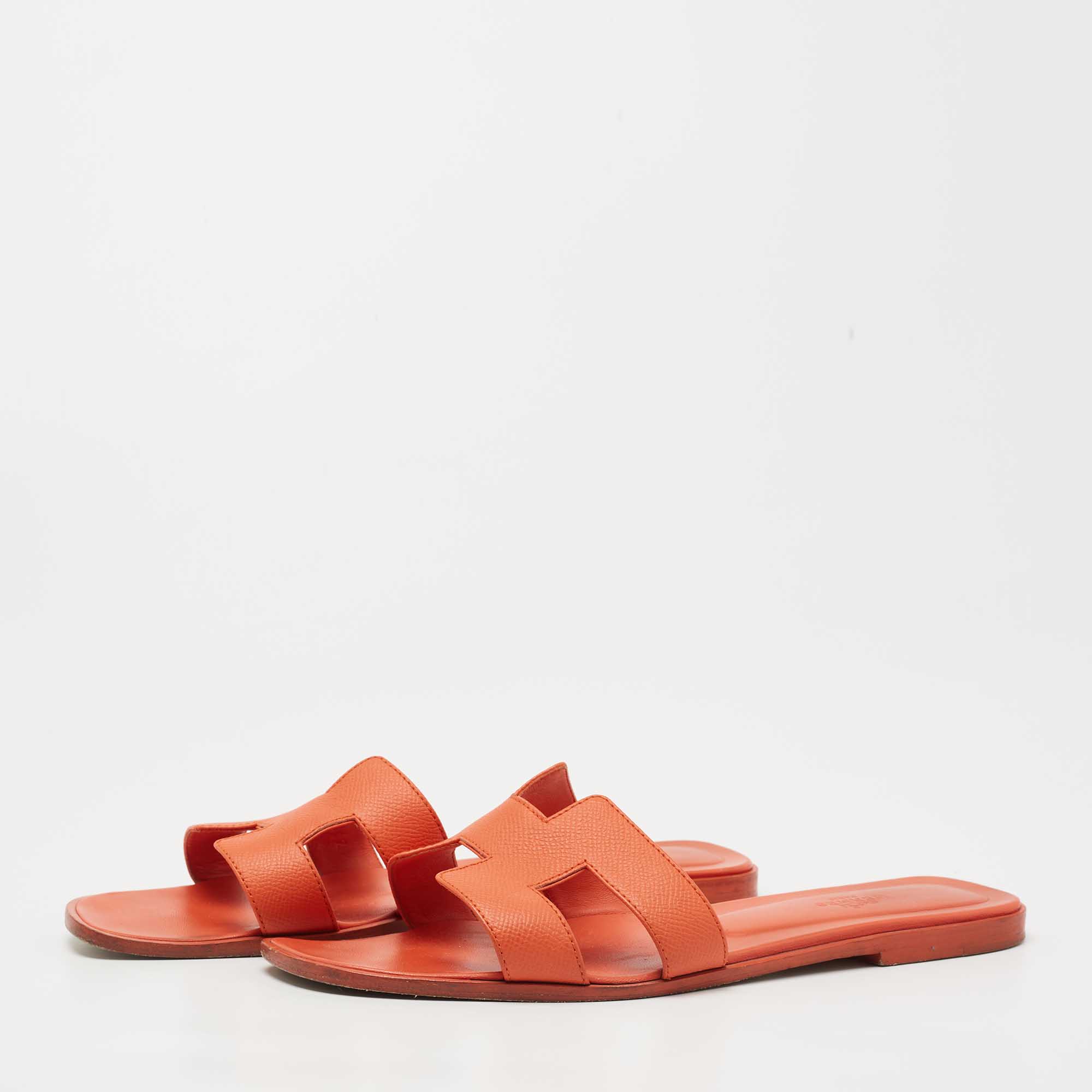 

Hermes Orange Leather Oran Flat Slides Size