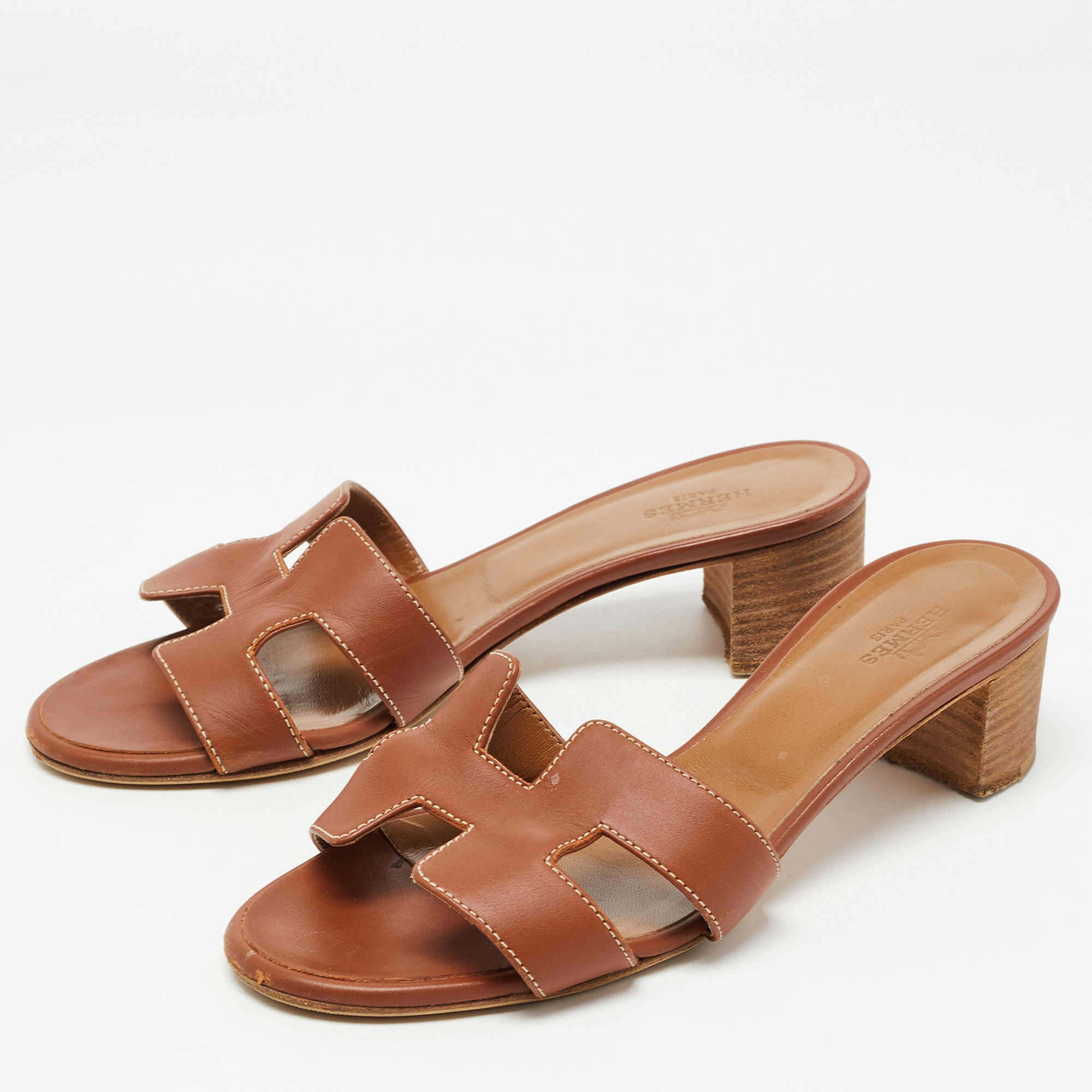 

Hermes Brown Leather Oasis Slide Size