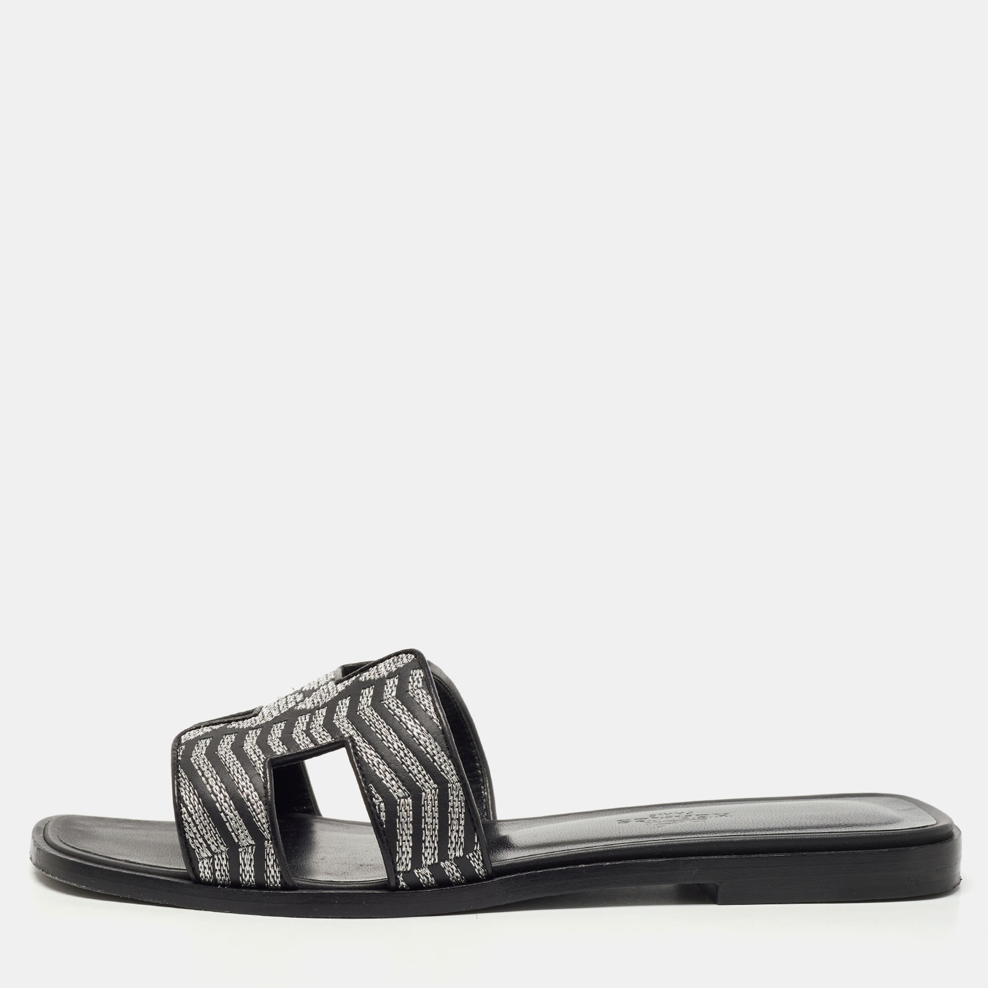 Hermes Black Embroidery Leather Oran Flat Slides Size 37