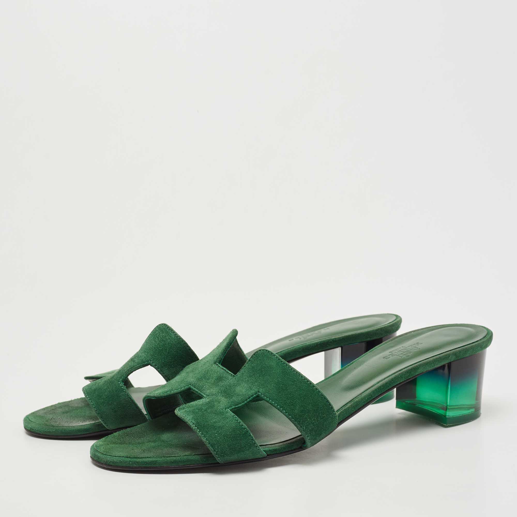 

Hermes Green Suede Oasis Slide Sandals Size