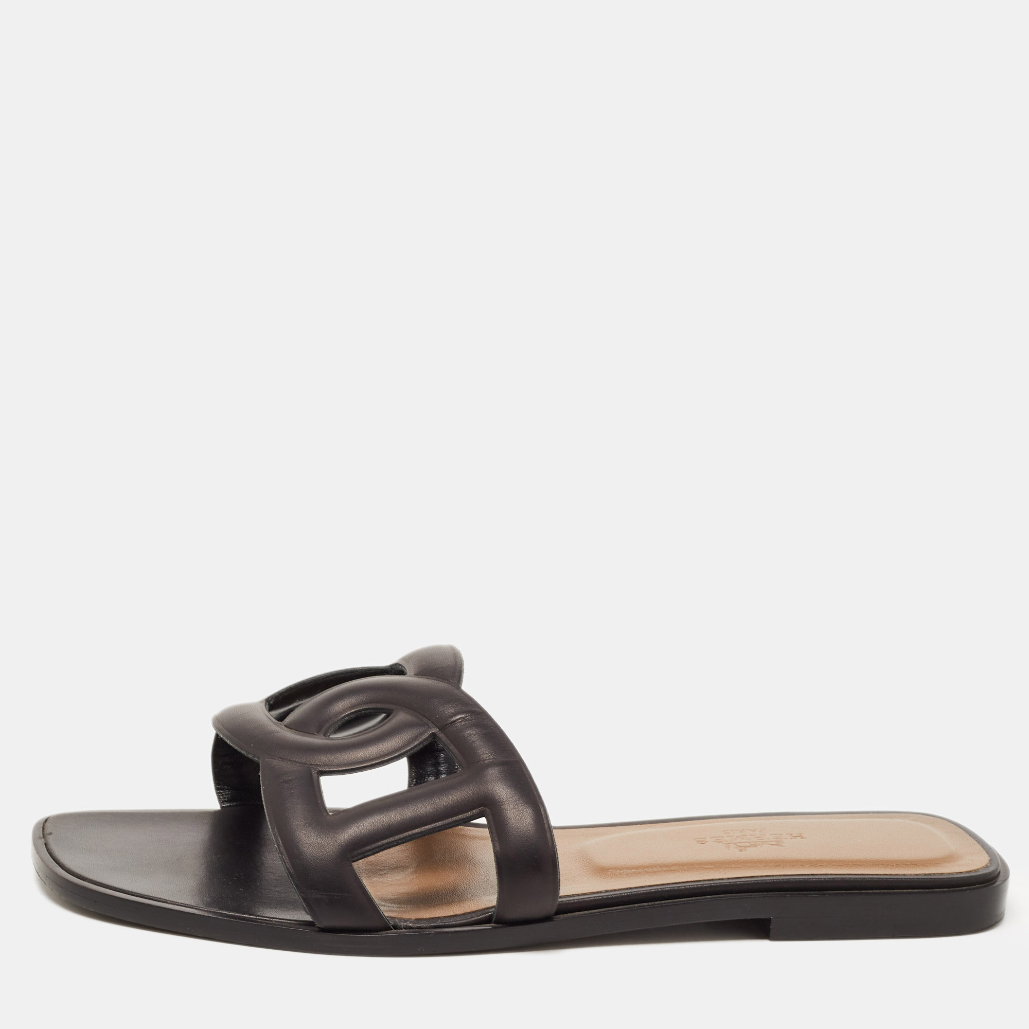Pre Owned Hermes Black Leather Aloha Slide Flats Size 39