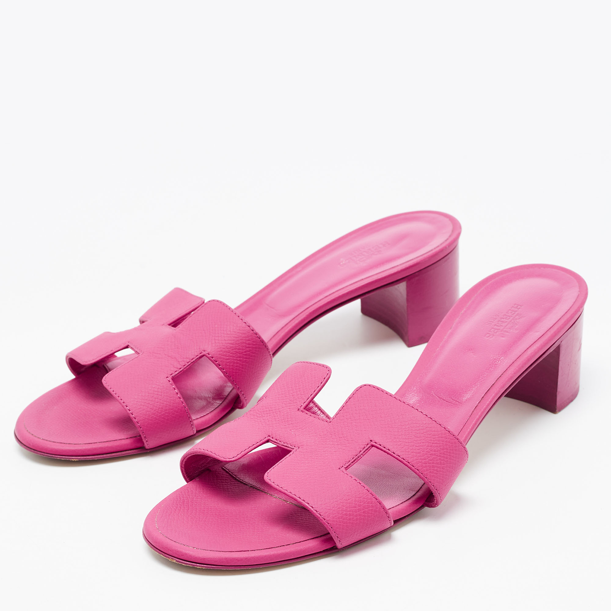 

Hermes Pink Leather Oasis Slide Sandals Size