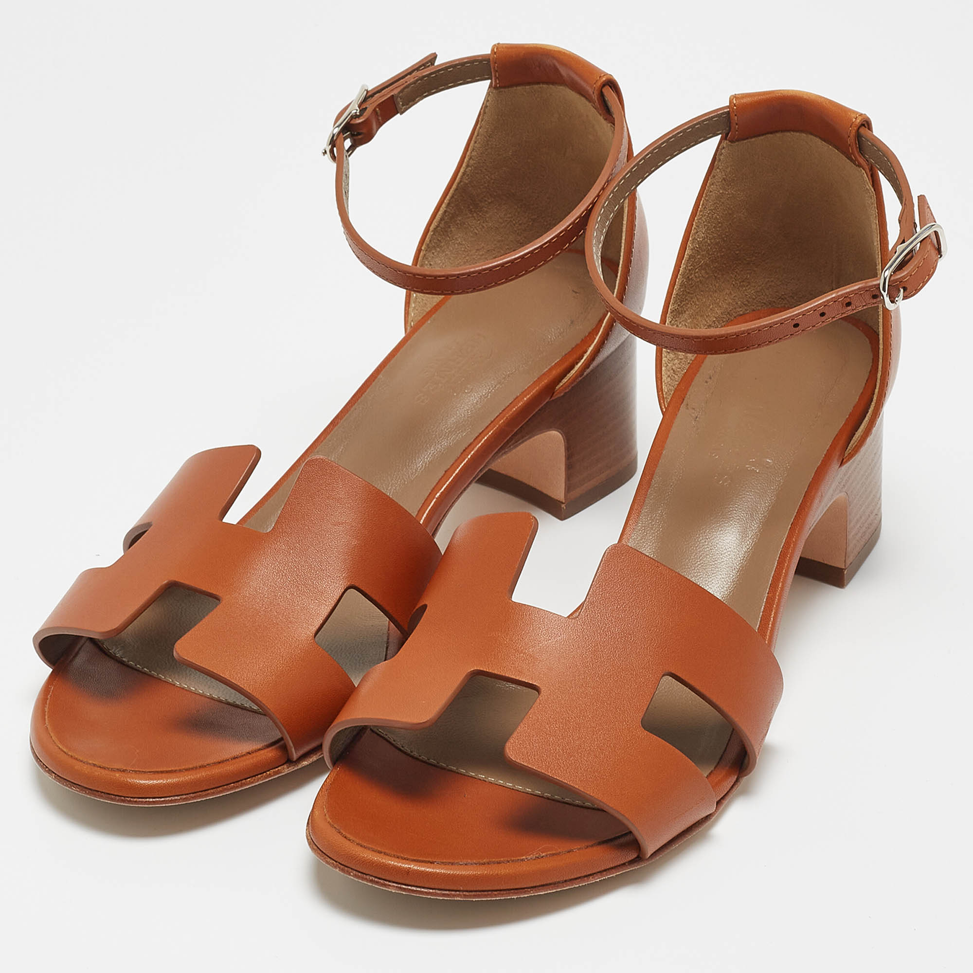 

Hemers Brown Leather Encens Ankle Strap Sandals Size