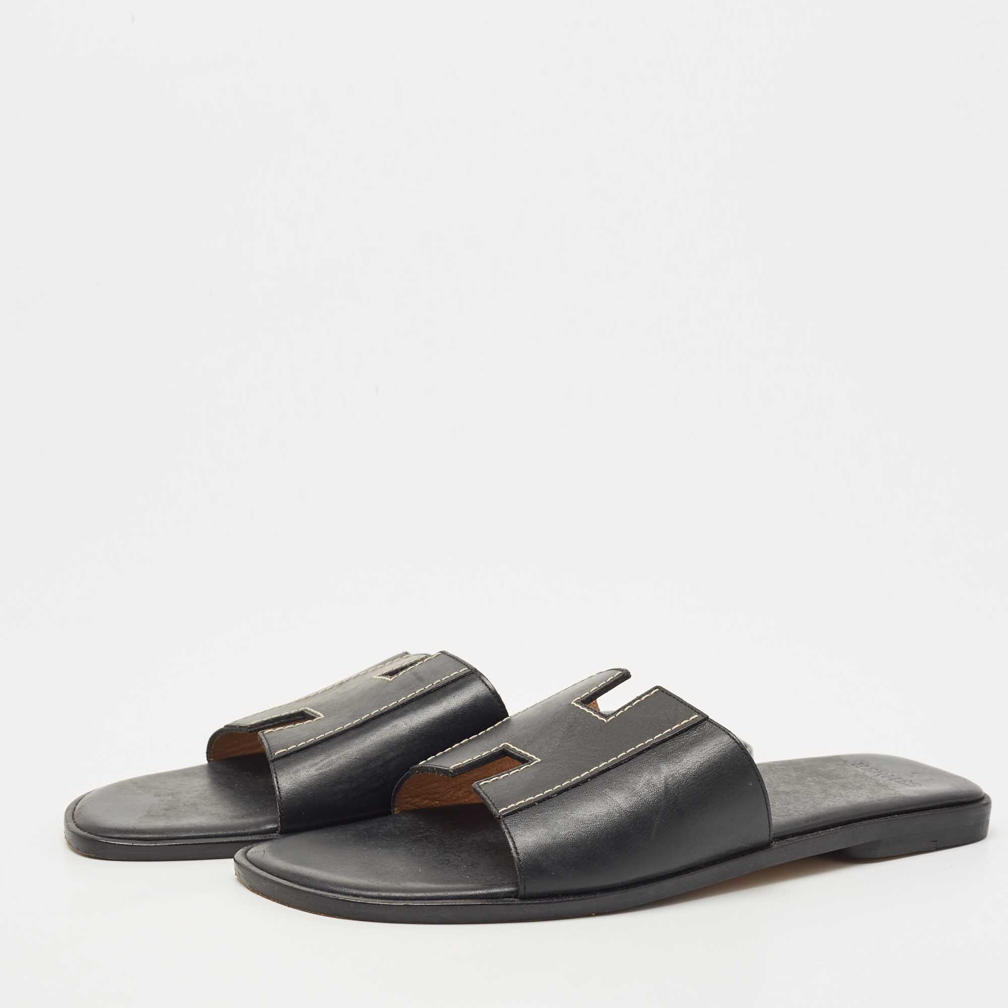 

Hermes Black Leather Flat Slides Size