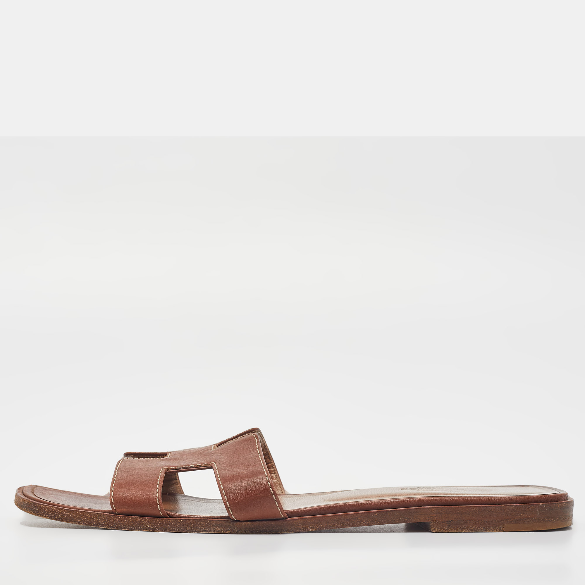 Pre Owned Hermes Brown Leather Oran Flat Slides Size 38.5