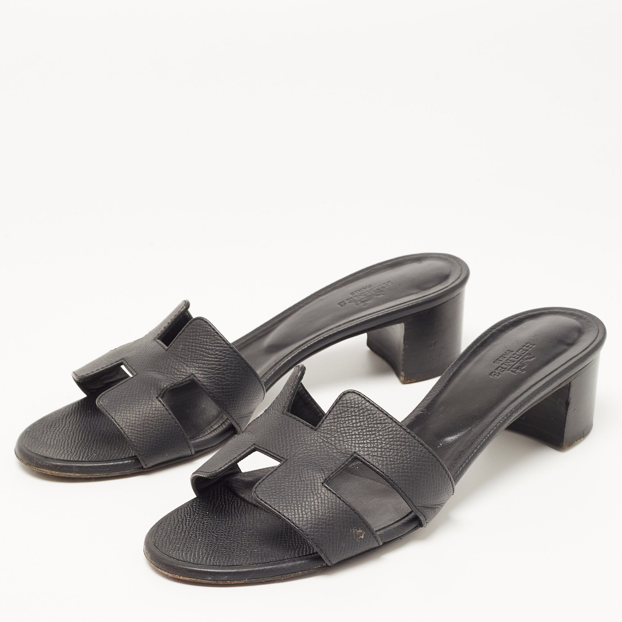 

Hermes Black Leather Oasis Block Heel Slide Sandals Size