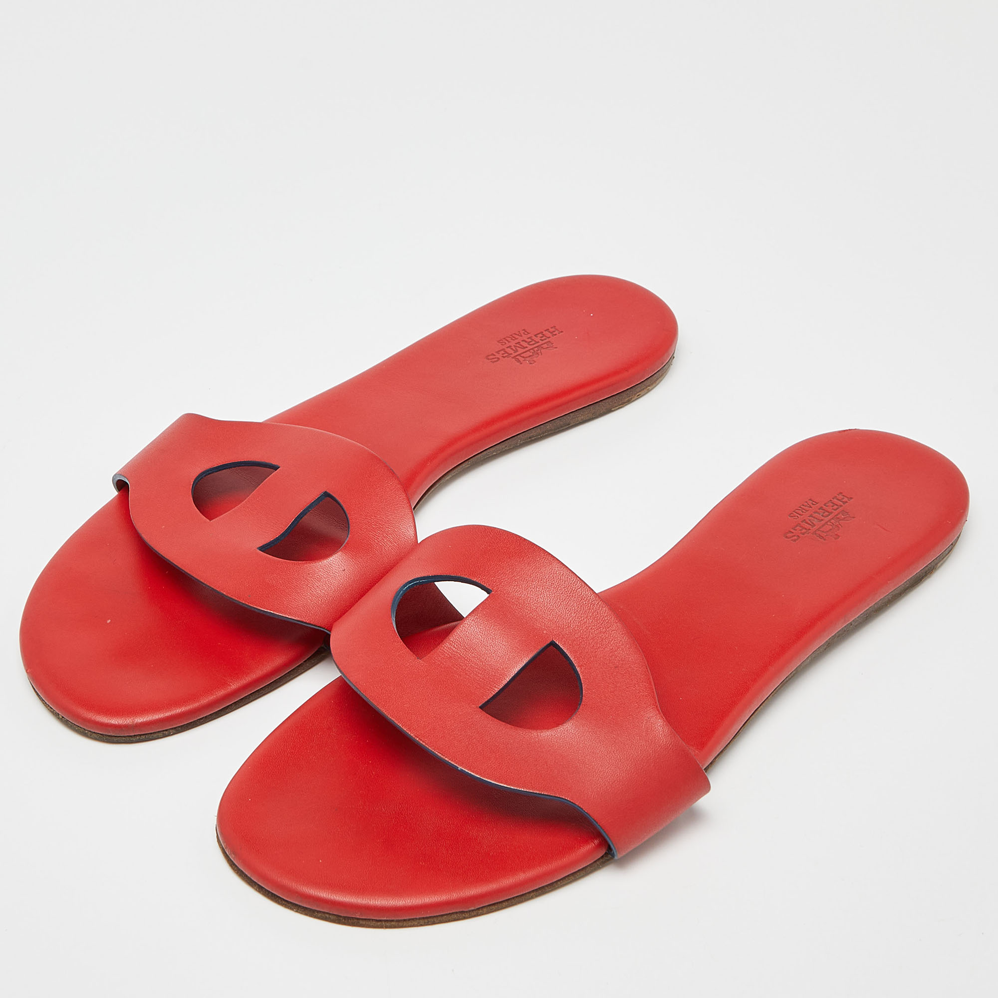 

Hermes Red Leather Lisboa Slide Flats Size