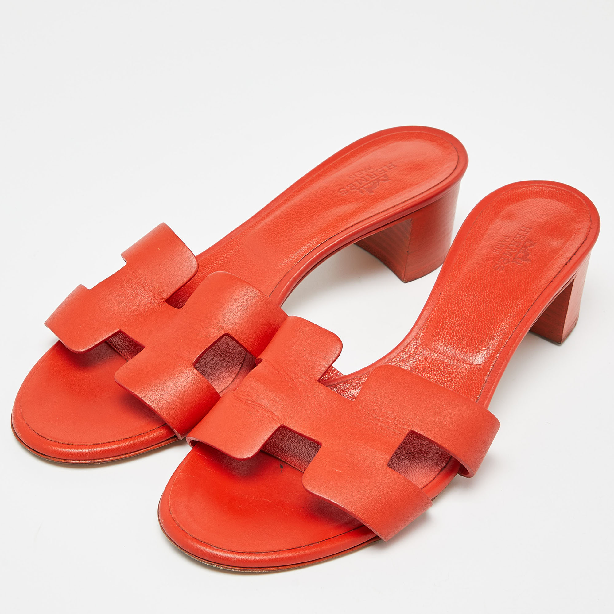 

Hermes Orange Leather Oasis Slide Sandals Size