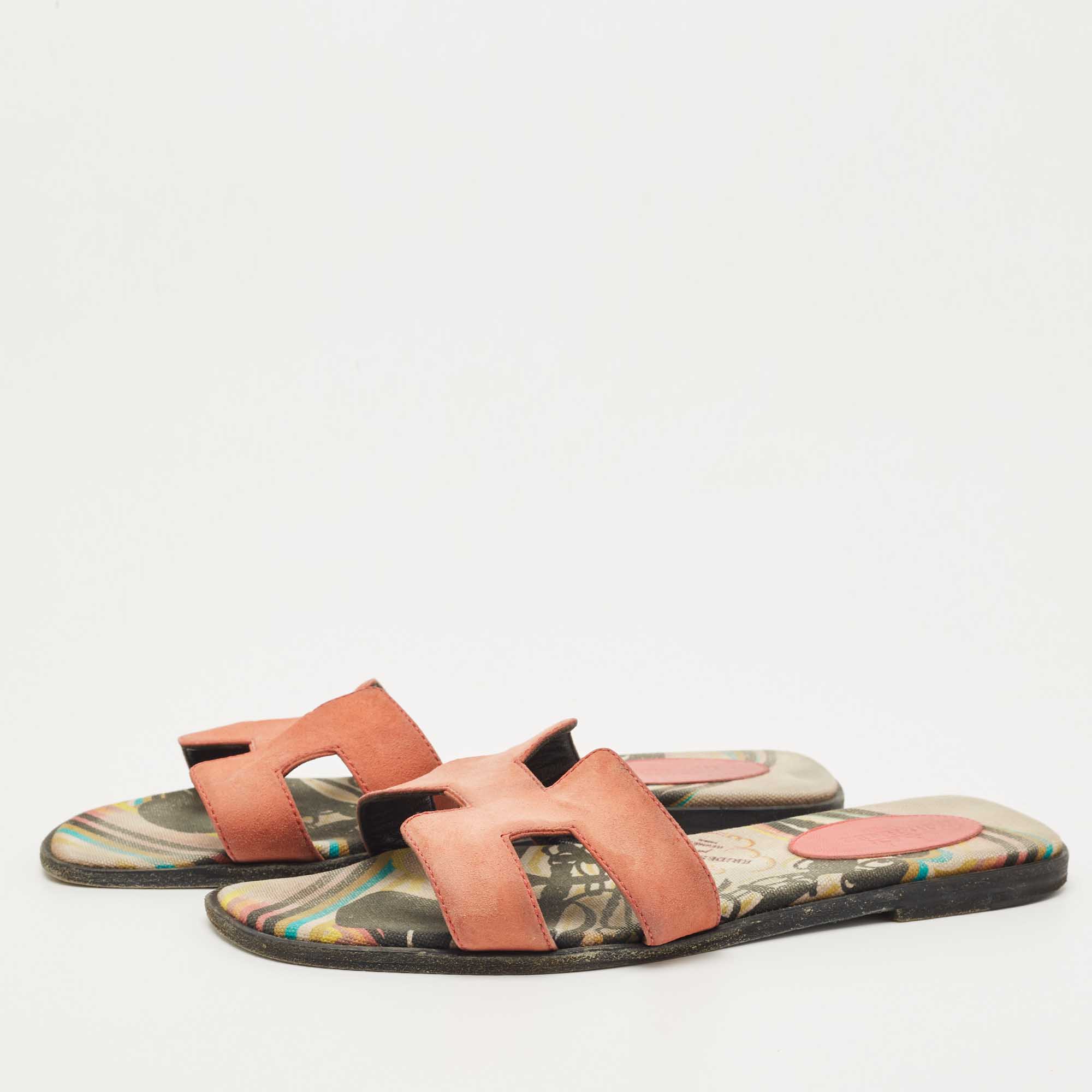 

Hermes Pink Suede Oran Flat Slides Size, Red