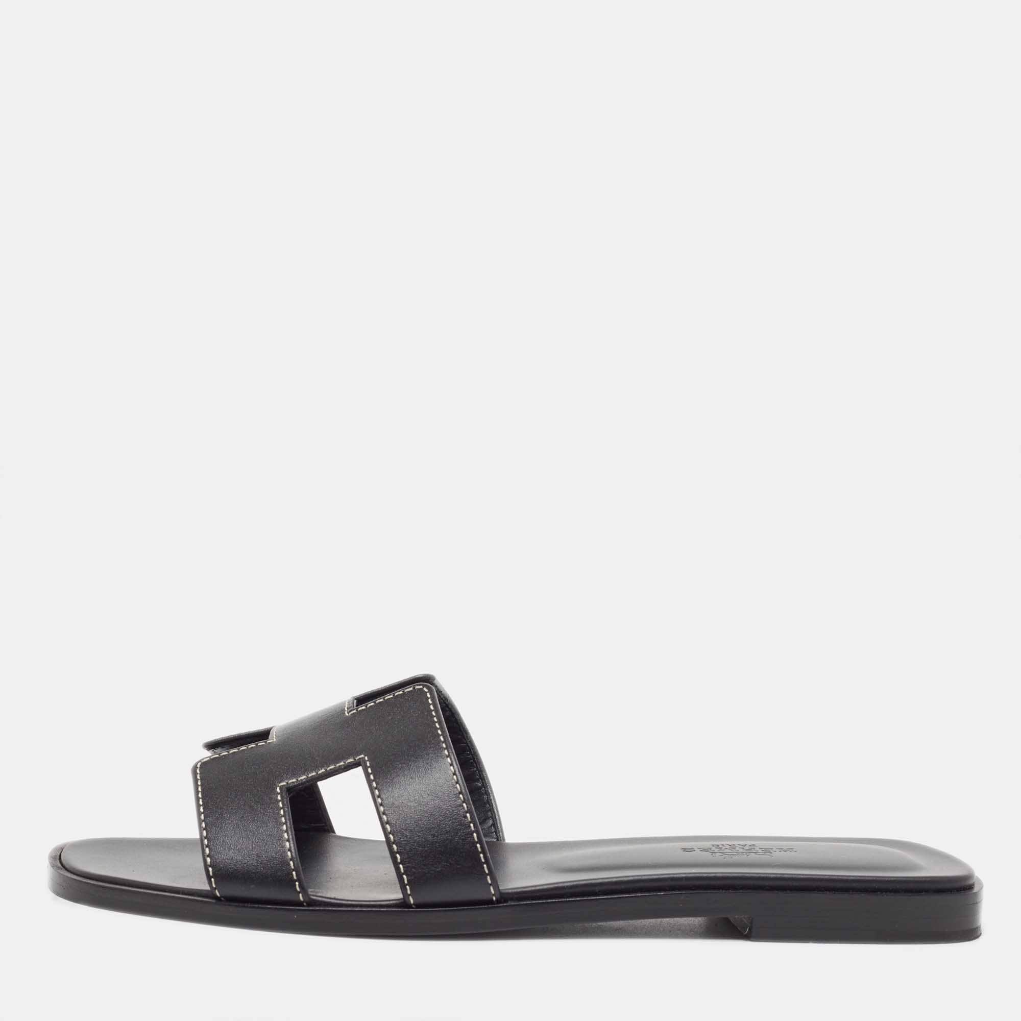 Hermes Black Leather Oran Flat Slides Size 36.5