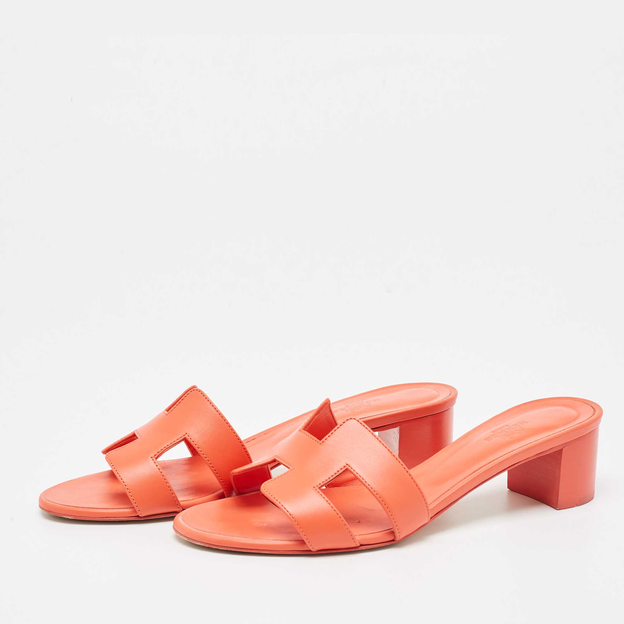 

Hermes Orange Leather Oasis Slide Sandals Size