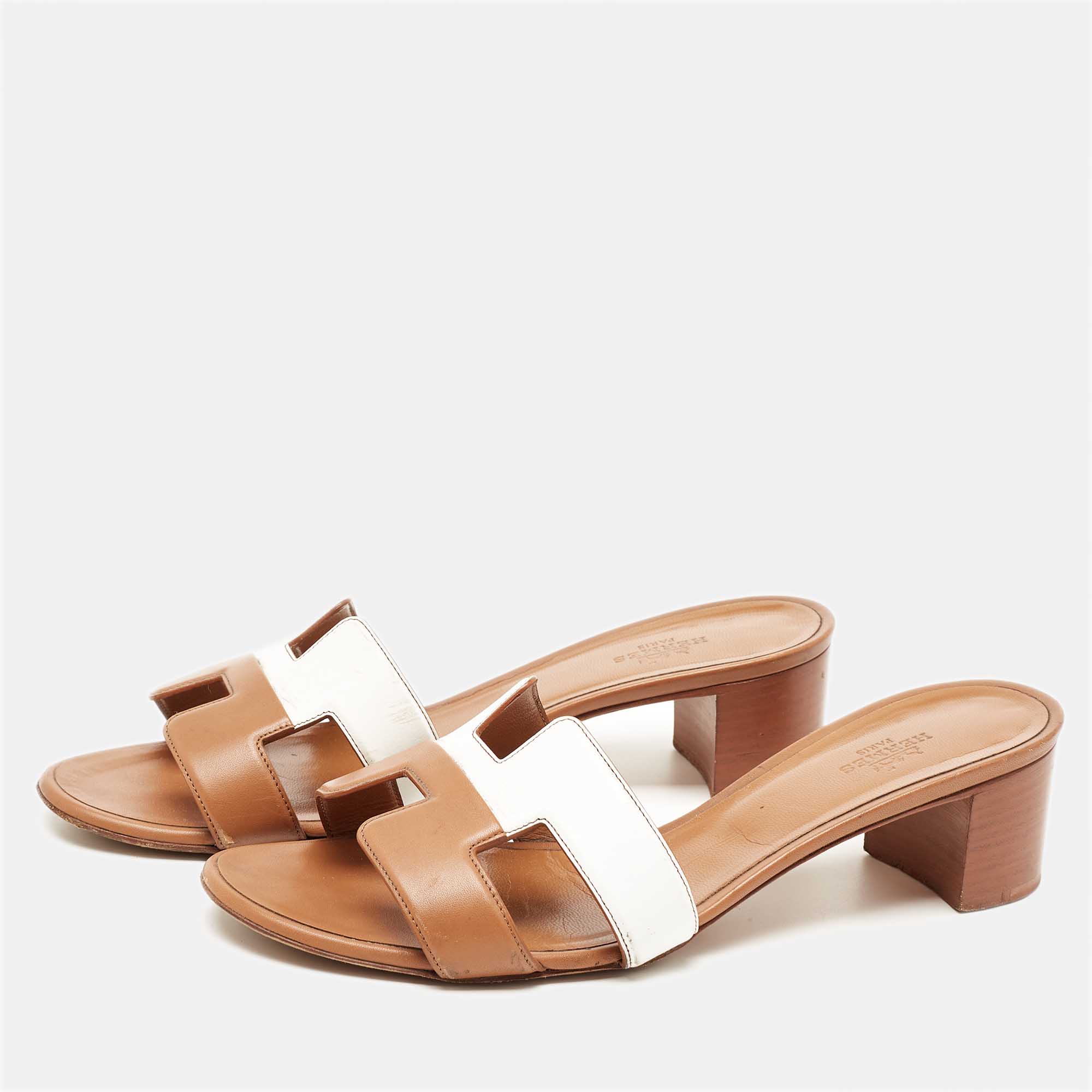

Hermes Brown/White Leather Oasis Sandals Size