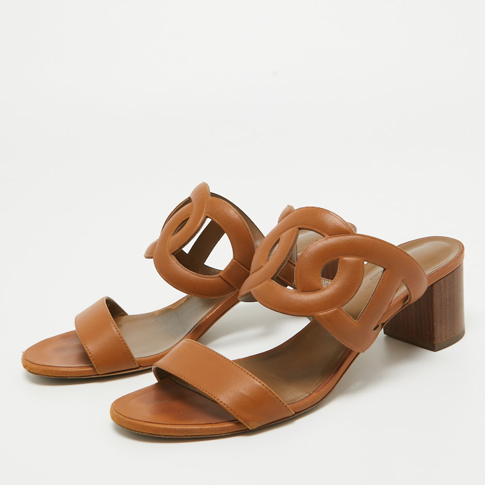 

Hermes Brown Leather Bikini Sandals Size