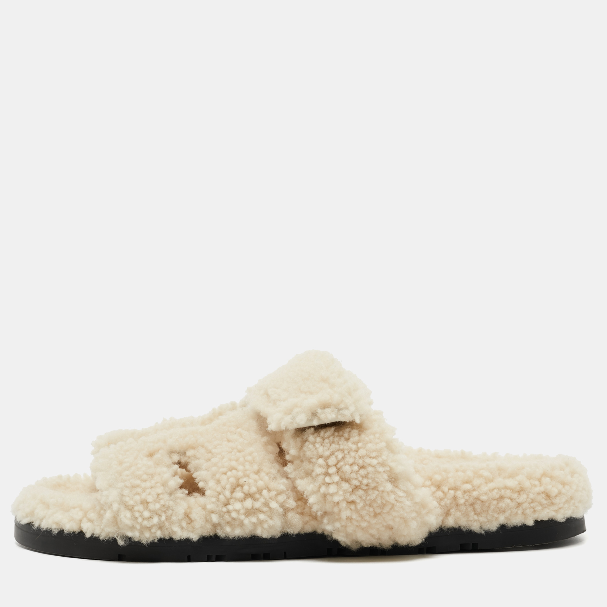 Pre Owned Hermes Cream Shearling Fur Chypre Slides Size 38.5