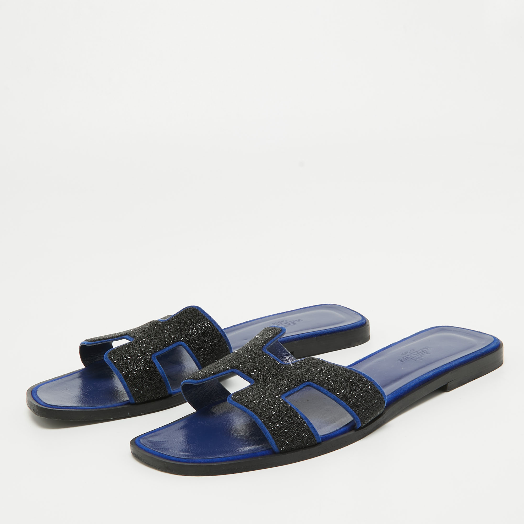 

Hermes Blue/Black Glitter and Suede Oran Flat Slides Size