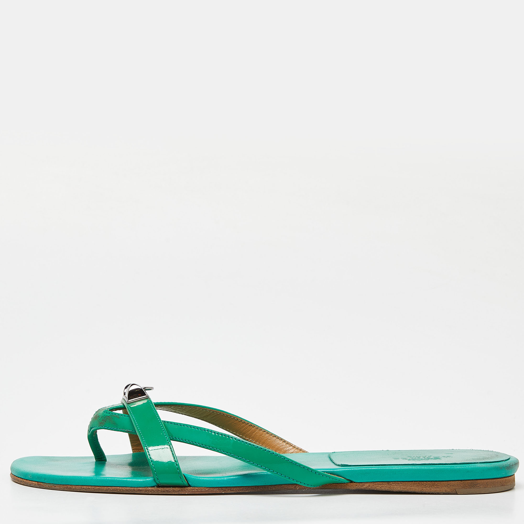 

Hermes Green Patent Corfu Thong Flats Size