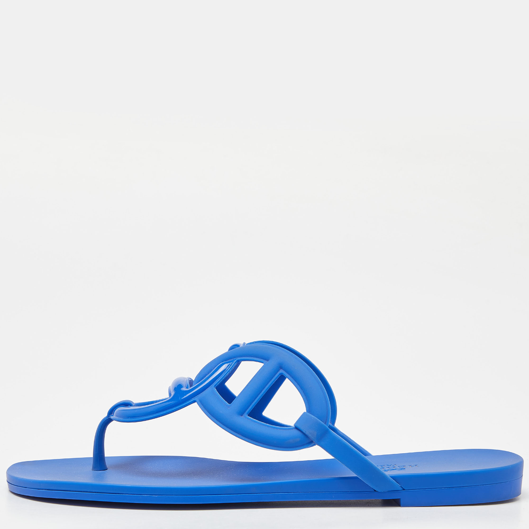 

Hermes Blue Rubber Egerie Thong Flat Slides Size