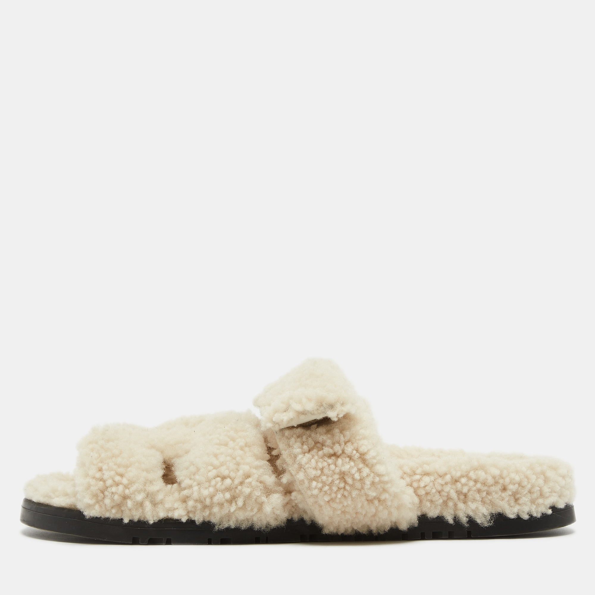 

Hermes Off White Shearling Chypre Flat Slides Size, Cream