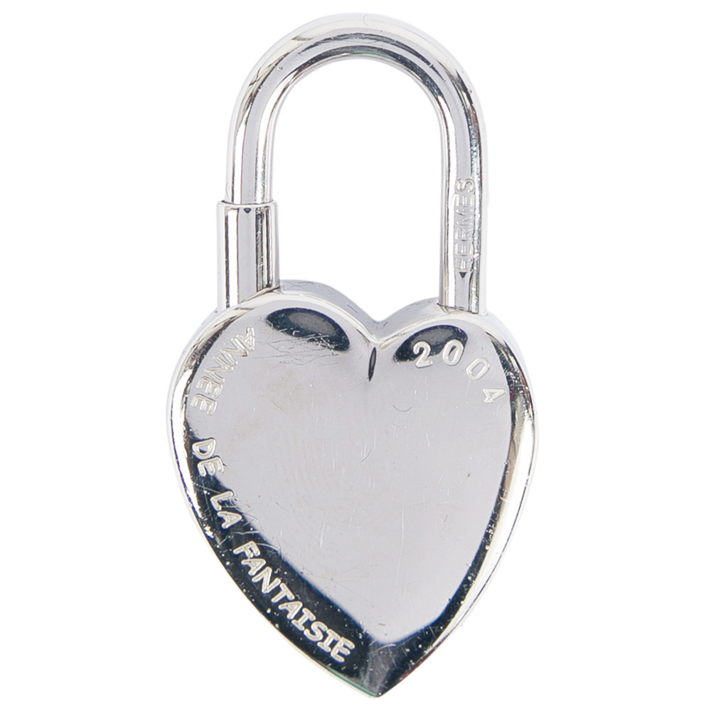 

Hermes Annee De La Fantaisie Heart Cadena Lock Charm, Silver