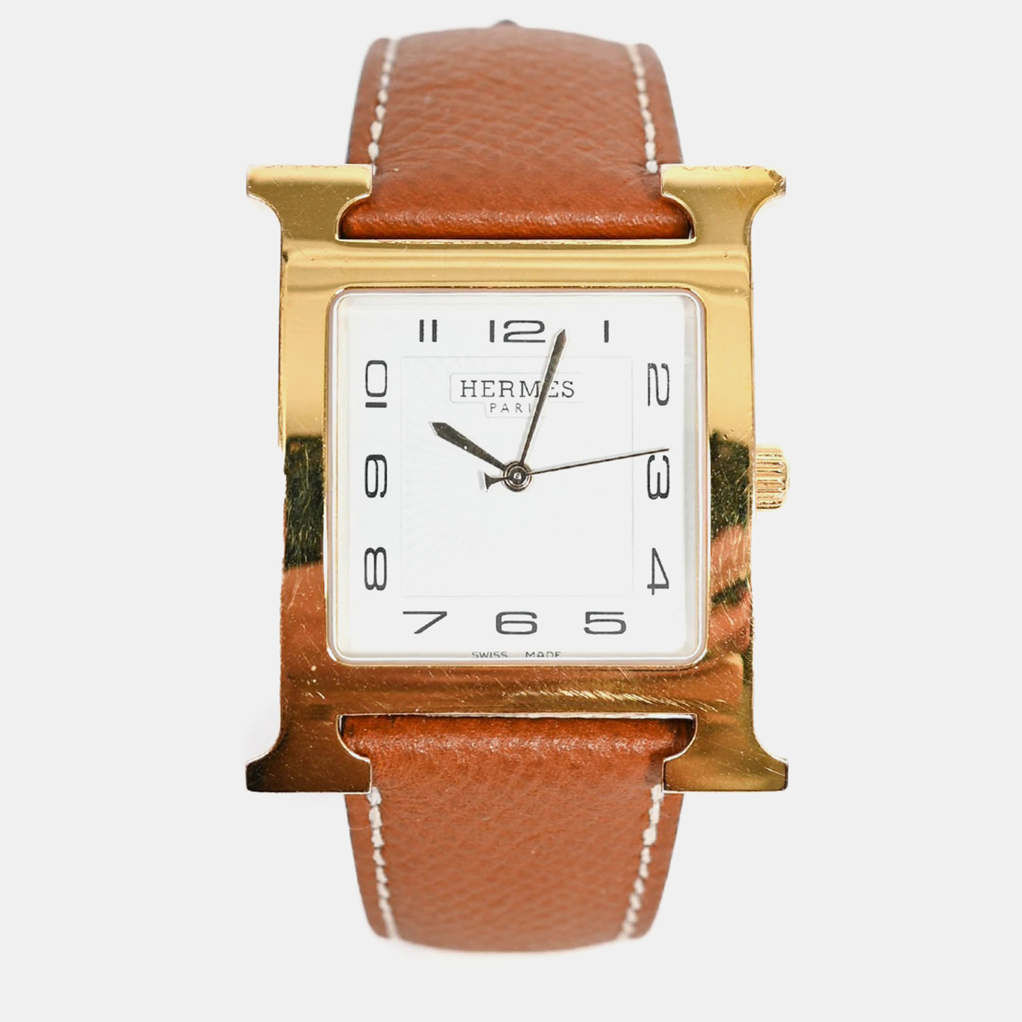 Pre-owned Hermes Gold Epsom Leather Medium 30mm 'heure' Watch In White