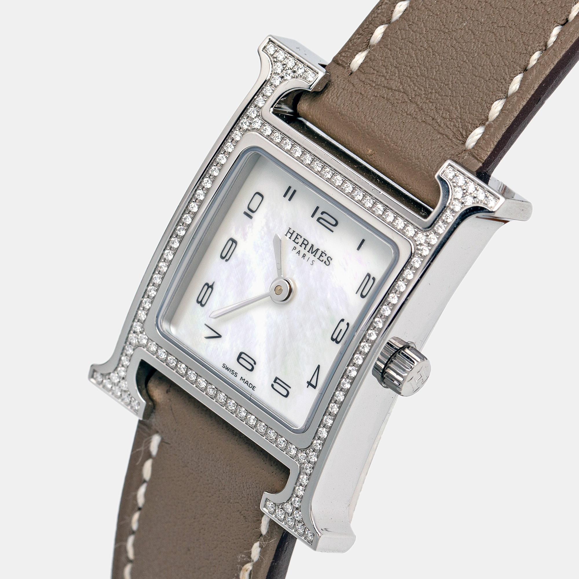 

Hermes White Mother Of Pearl Stainless Steel Diamond Leather Heure H HH1.235 Women's Wristwatch, Grey