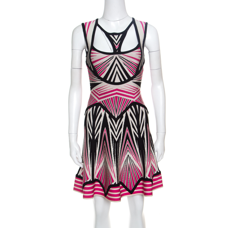 

Herve Leger Aztec Pattern Jacquard Knit Cutout Detail A Line Anaya Dress XXS, Pink