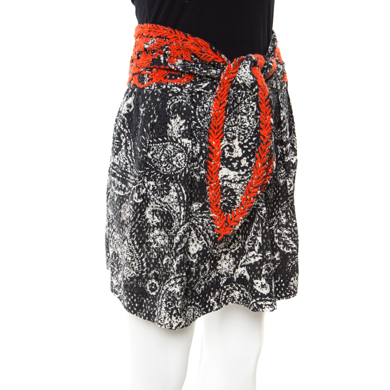 Pre-owned Isabel Marant Black And Red Eyelet Embroidered Cotton Tie Up Detail Pleated Skirt S