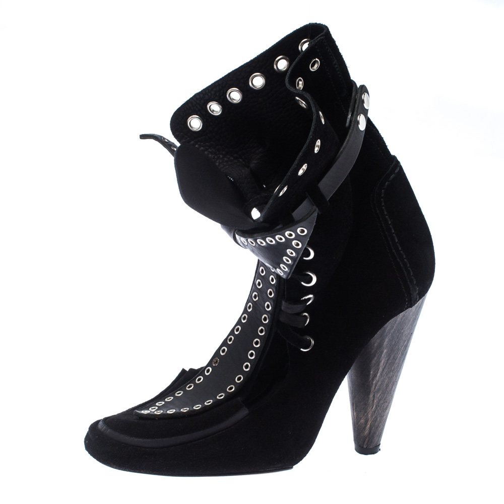 

Isabel Marant Black Suede Eyelet Cut Out Bow Ankle Boots Size
