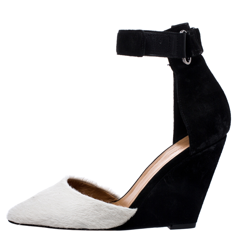 

Isabel Marant Black Suede and White Calf Hair Shane Ankle Strap Wedge Sandals Size