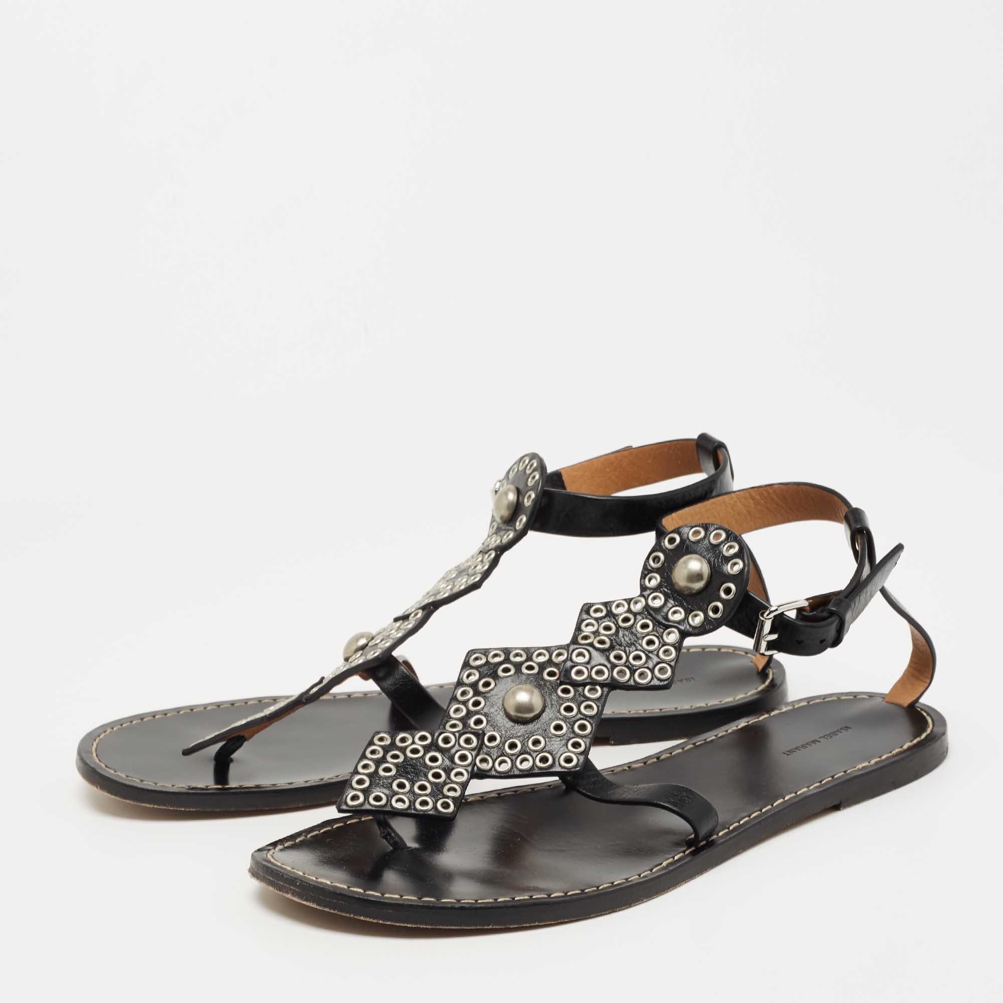 

Isabel Marant Black Leather Eyelet Embellished Thong Flat Sandals Size