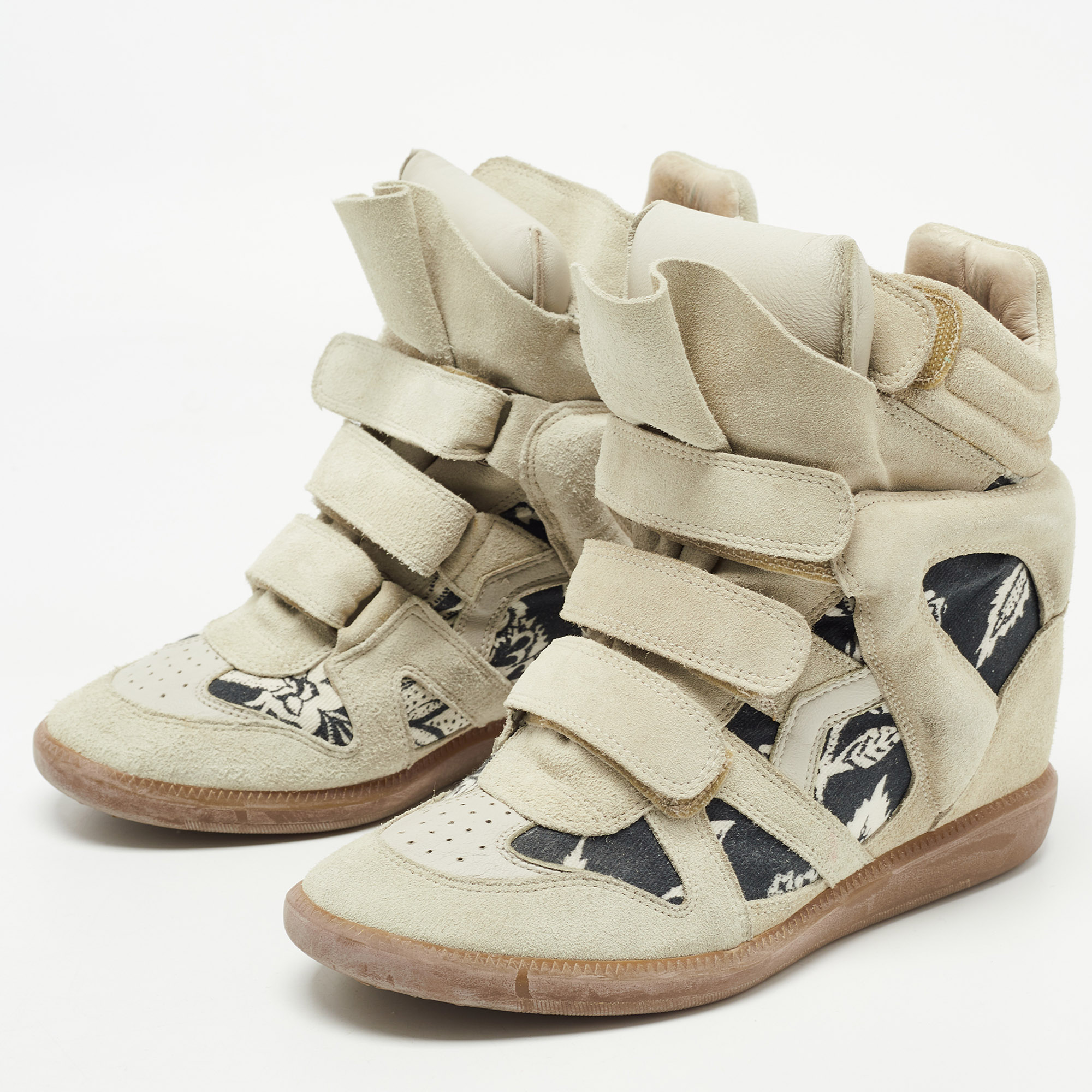 

Isabel Marant Tricolor Suede and Printed Canvas Bekett Wedge Sneakers Size, Grey