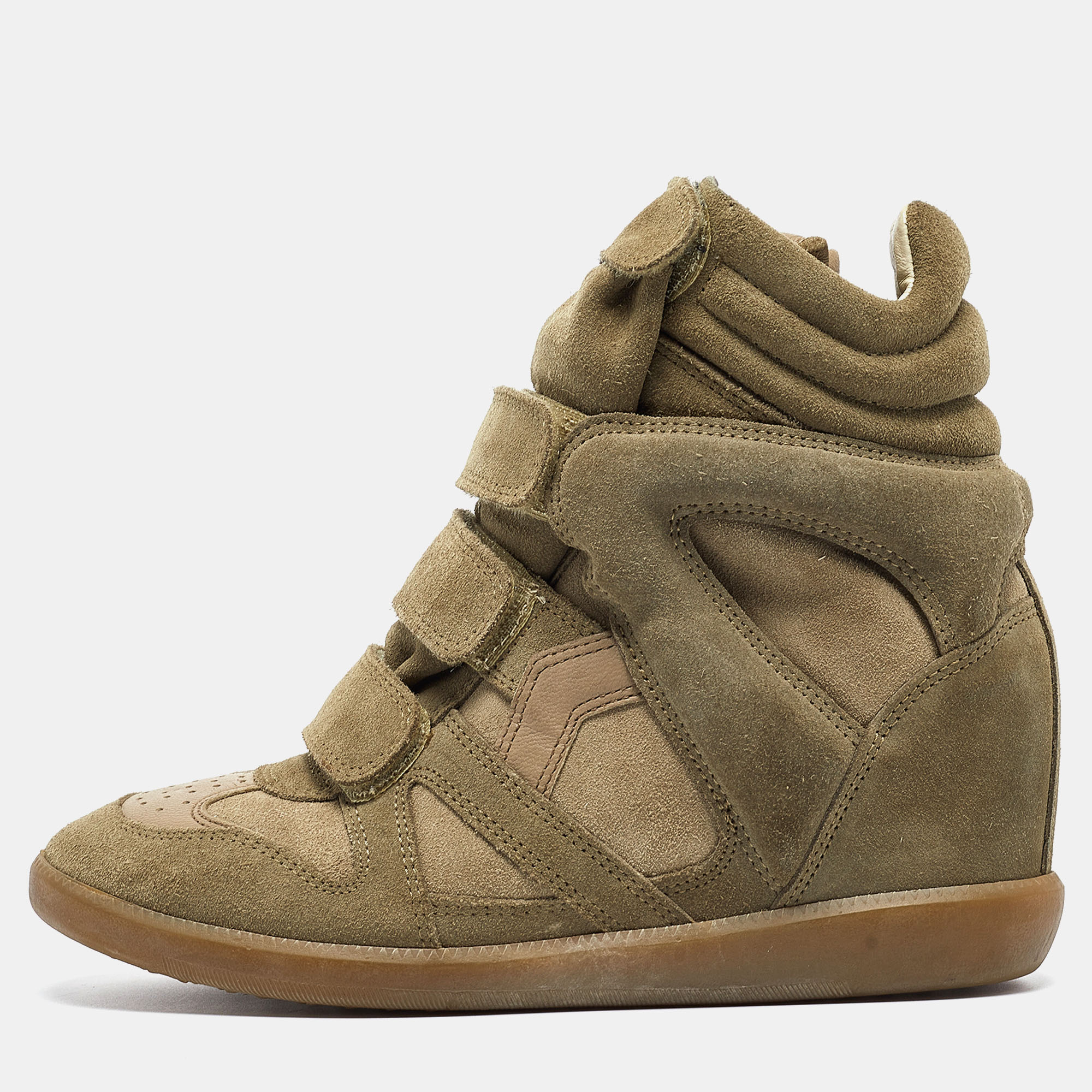 Designed to elevate your style quotient and give you comfort at the same time these Isabel Marant wedge sneakers are crafted using the best materials. Pair them with your casuals for a cool look.