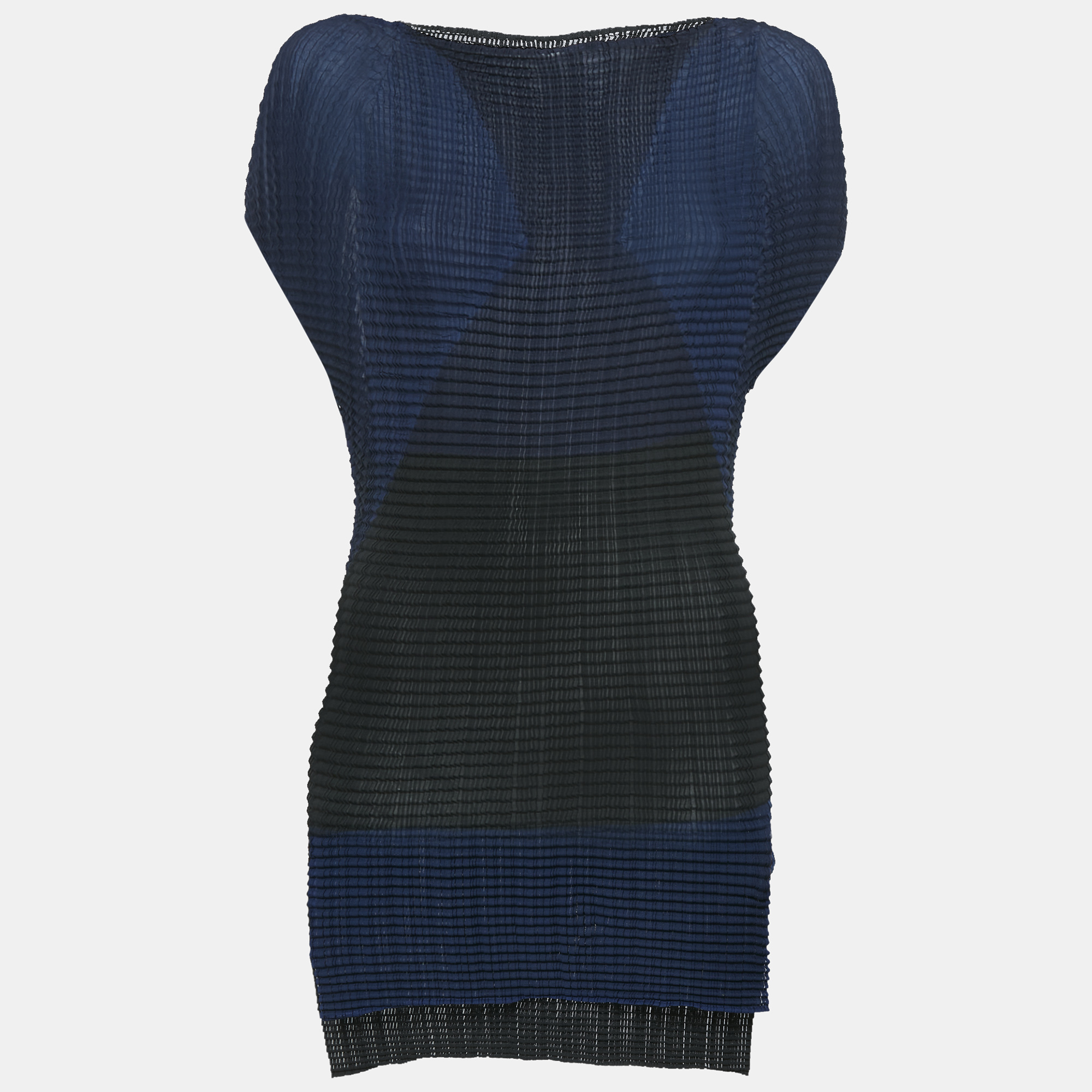 

Issey Miyake Black/Blue Plisse Cap Sleeve Top S