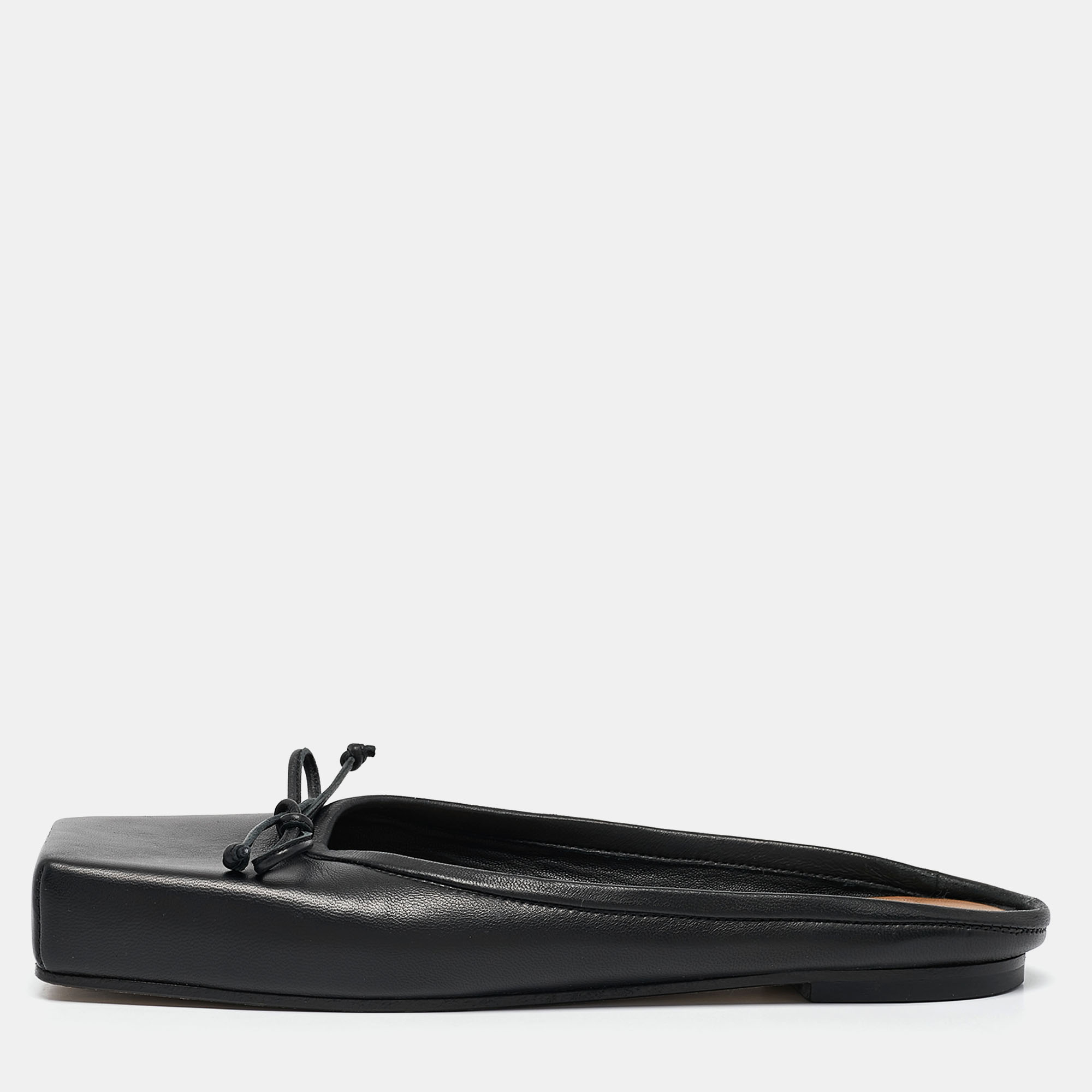 

Jacquemus Black Leather Square Toe Mules Size