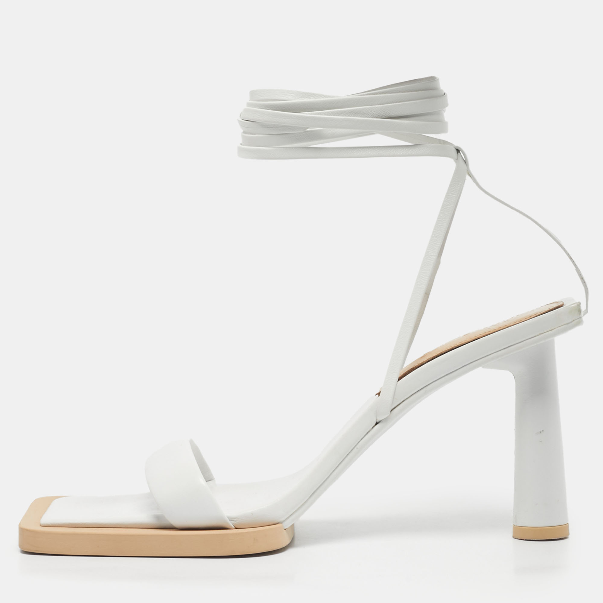 Pre-owned Jacquemus White Leather 'les Carrés Ronds 75 Asymmetrical Sandals Size 39