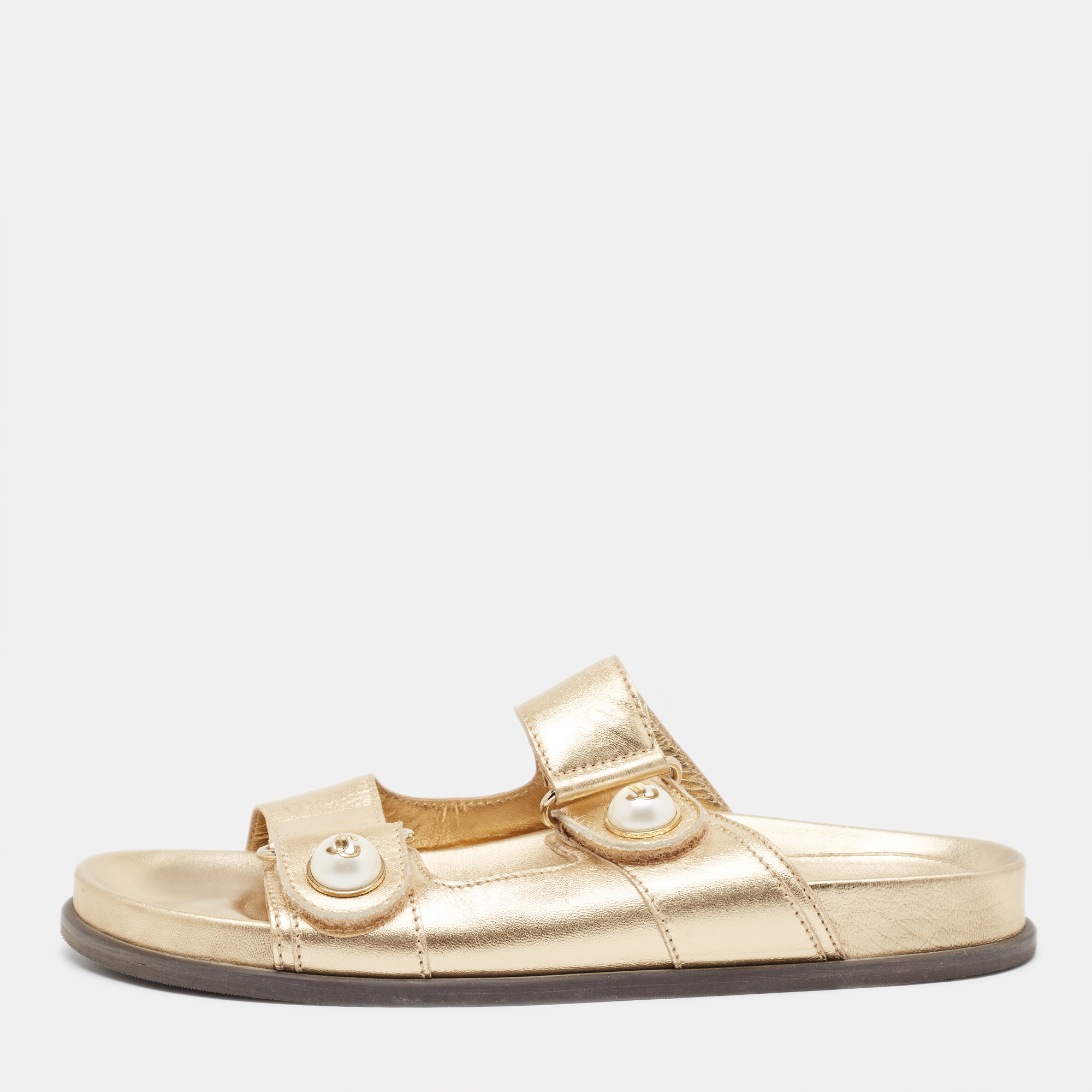 

Jimmy Choo Metallic Gold Leather Flat Slides Size