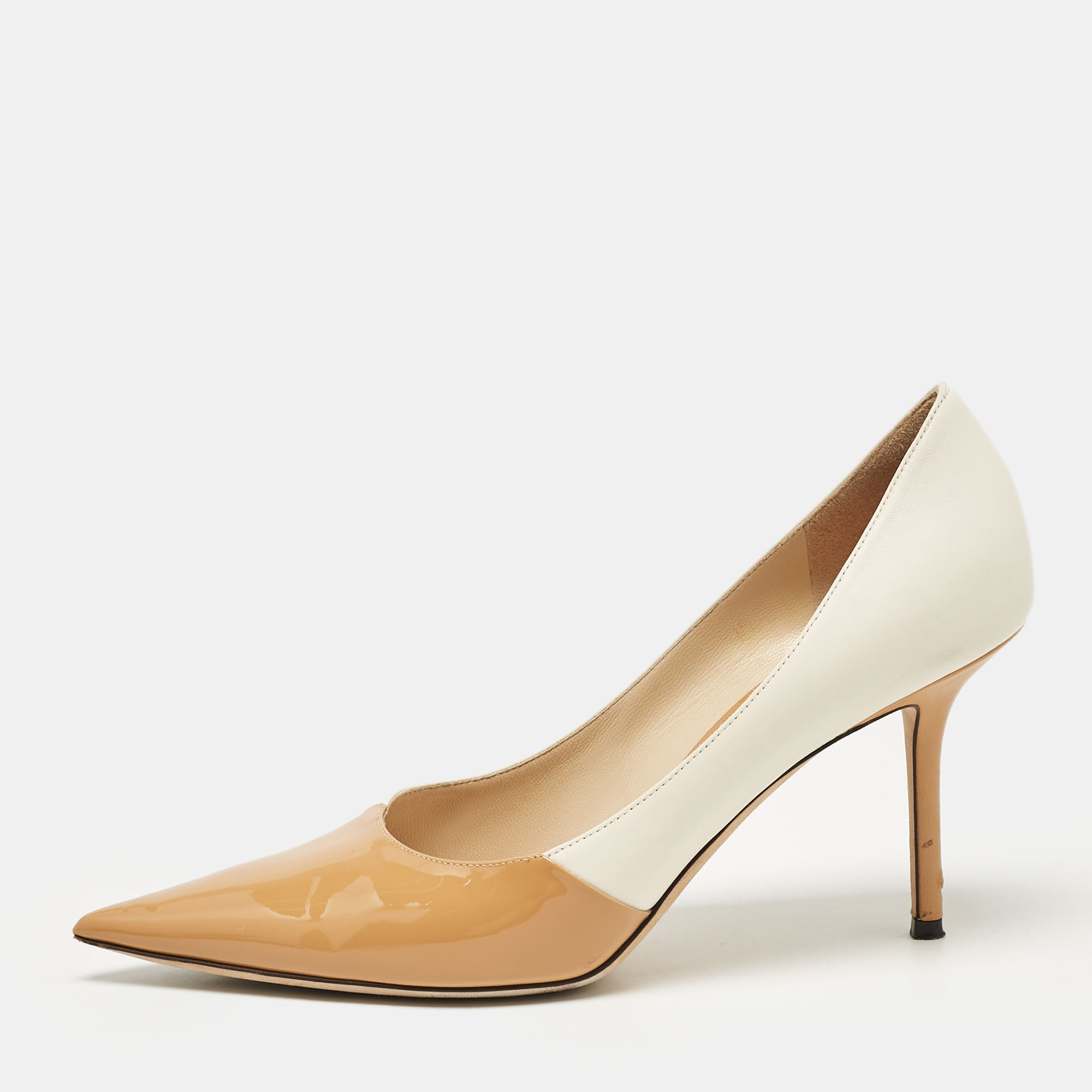 

Jimmy Choo Beige/Off White Leather and Patent Pointed Toe Pumps Size