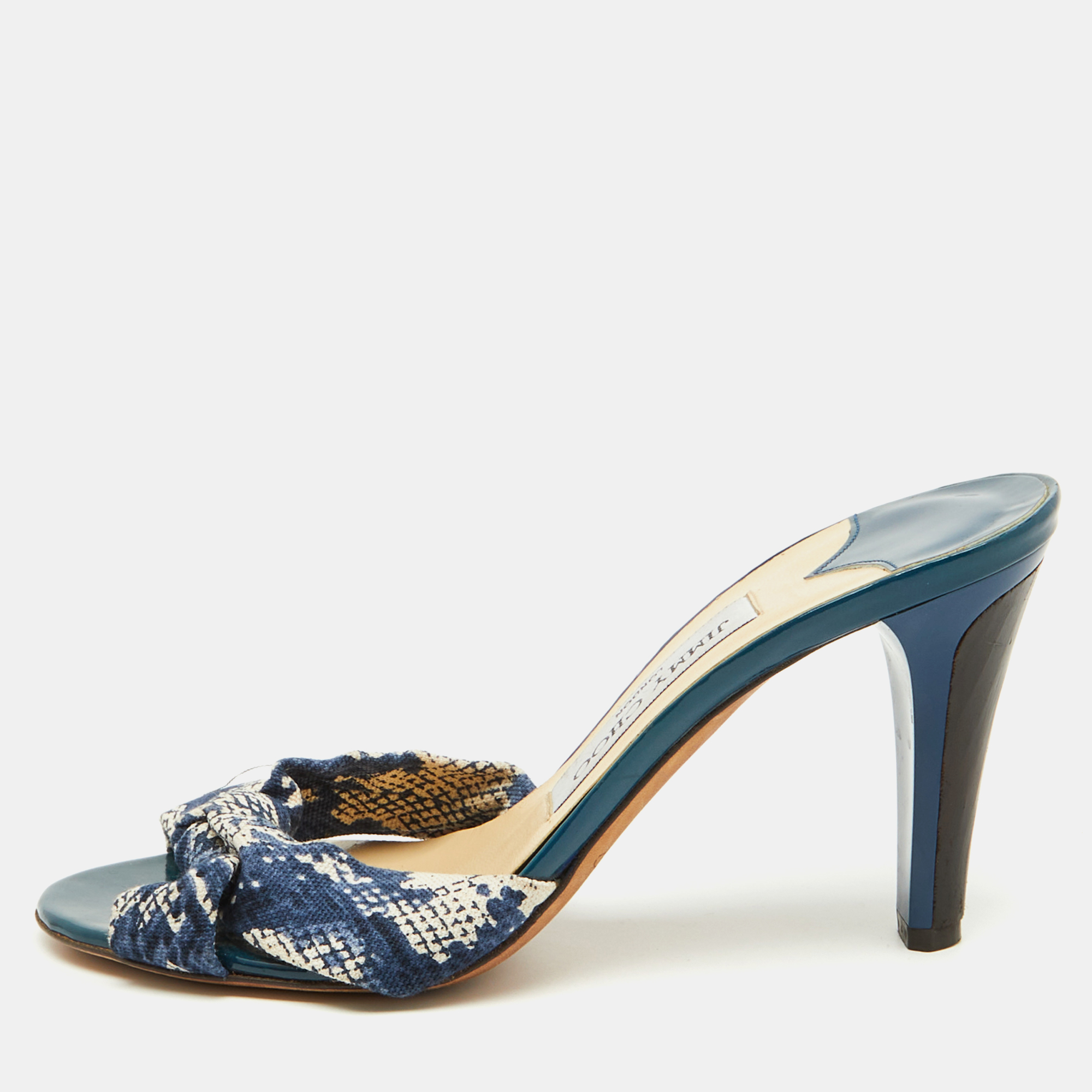 

Jimmy Choo Blue/White Printed Canvas Knotted Slide Sandals Size