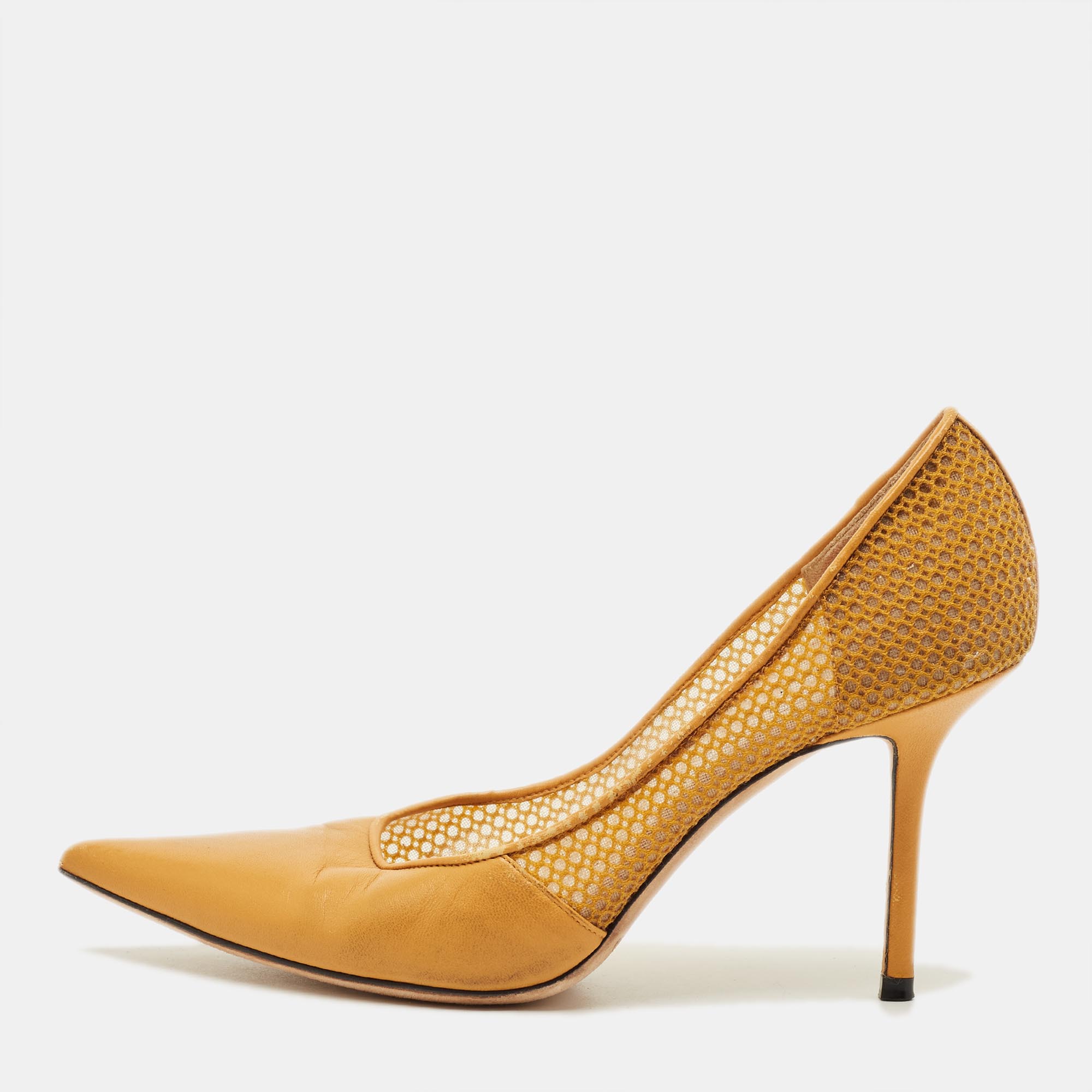 

Jimmy Choo Love Size  Yellow Leather and Mesh Pumps