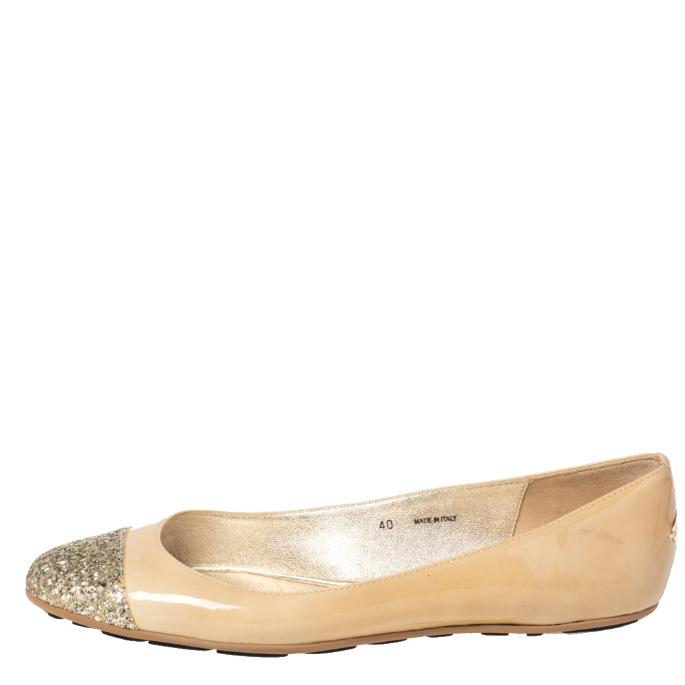 

Jimmy Choo Beige/Gold Patent Leather and Glitter Toe Whirl Ballet Flats Size