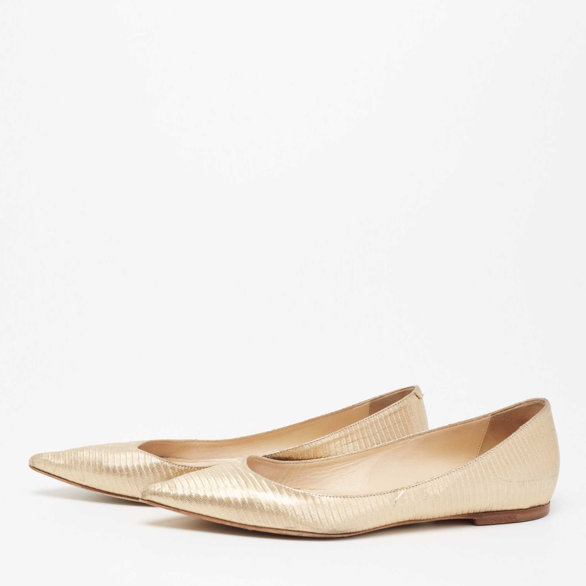 

Jimmy Choo Gold Leather Pointed Toe Ballet Flats Size