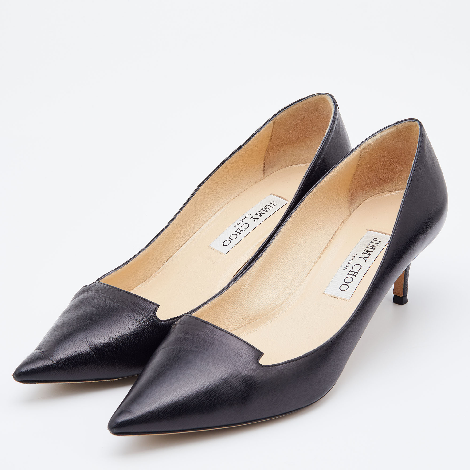 

Jimmy Choo Black Leather Avril Pumps Size