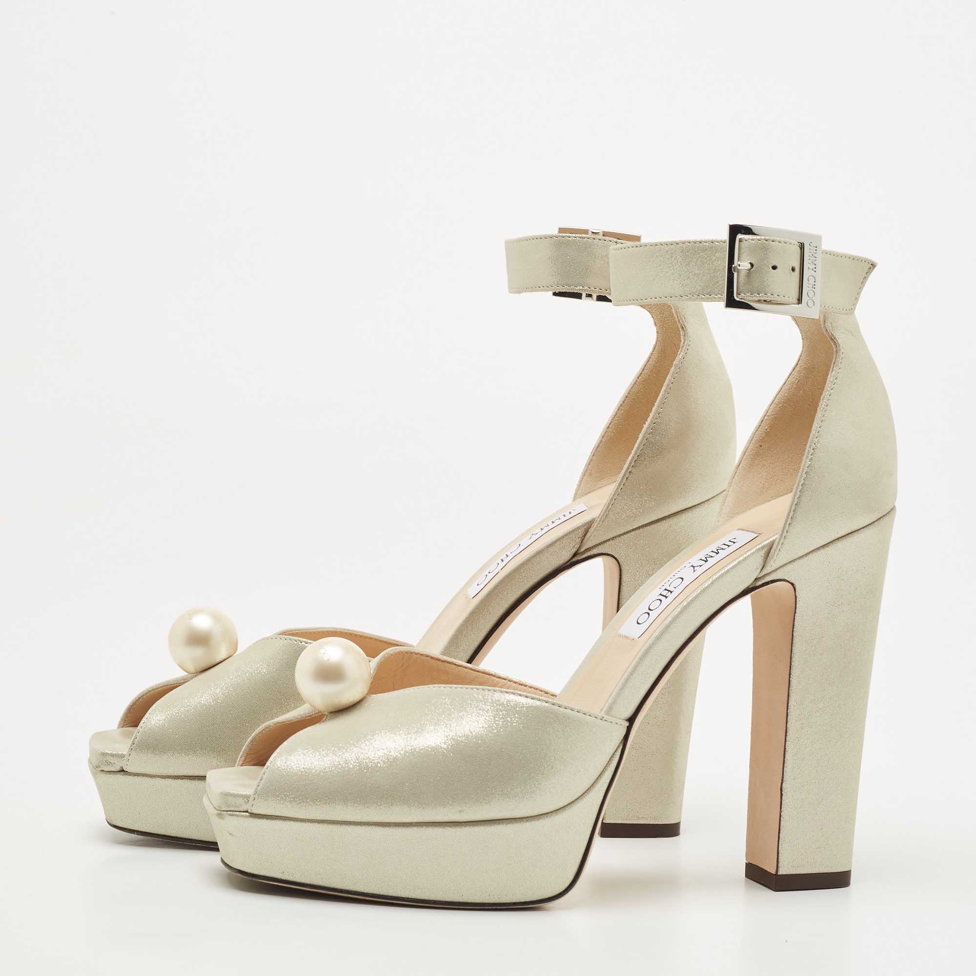 

Jimmy Choo Metallic Laminated Suede Socorie Sandals Size