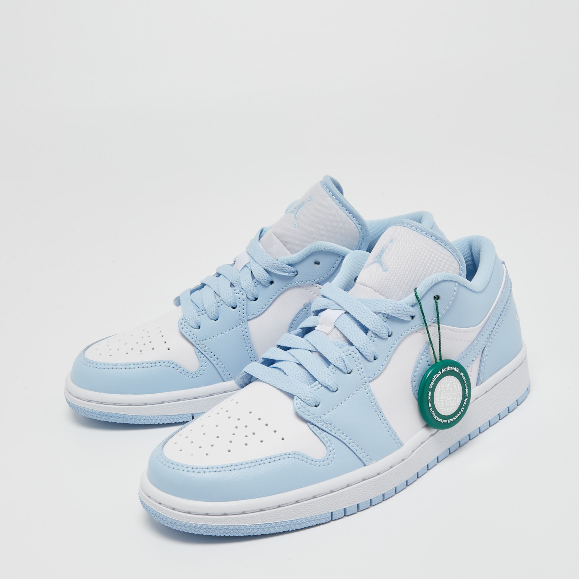 

Air Jordan 1 Light Blue/White Leather Low Aluminum Sneakers Size