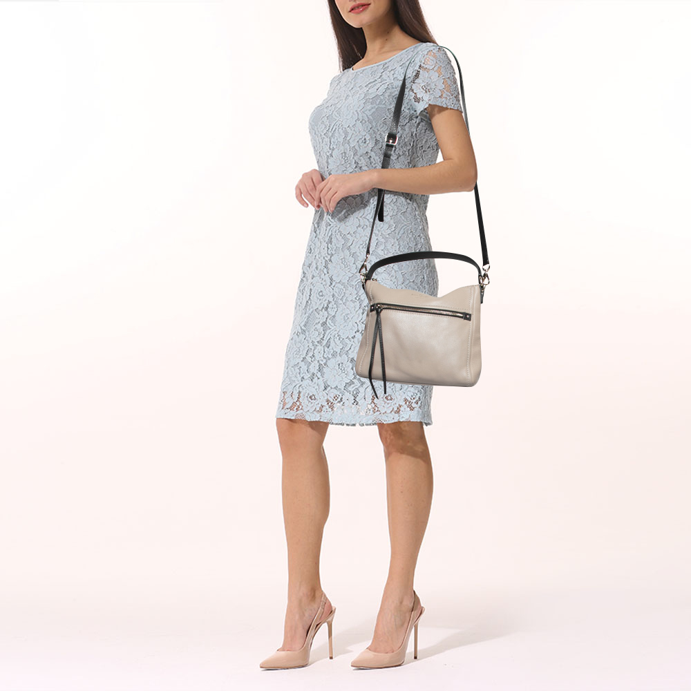 

Kate Spade Grey/Black Leather Top Handle Bag